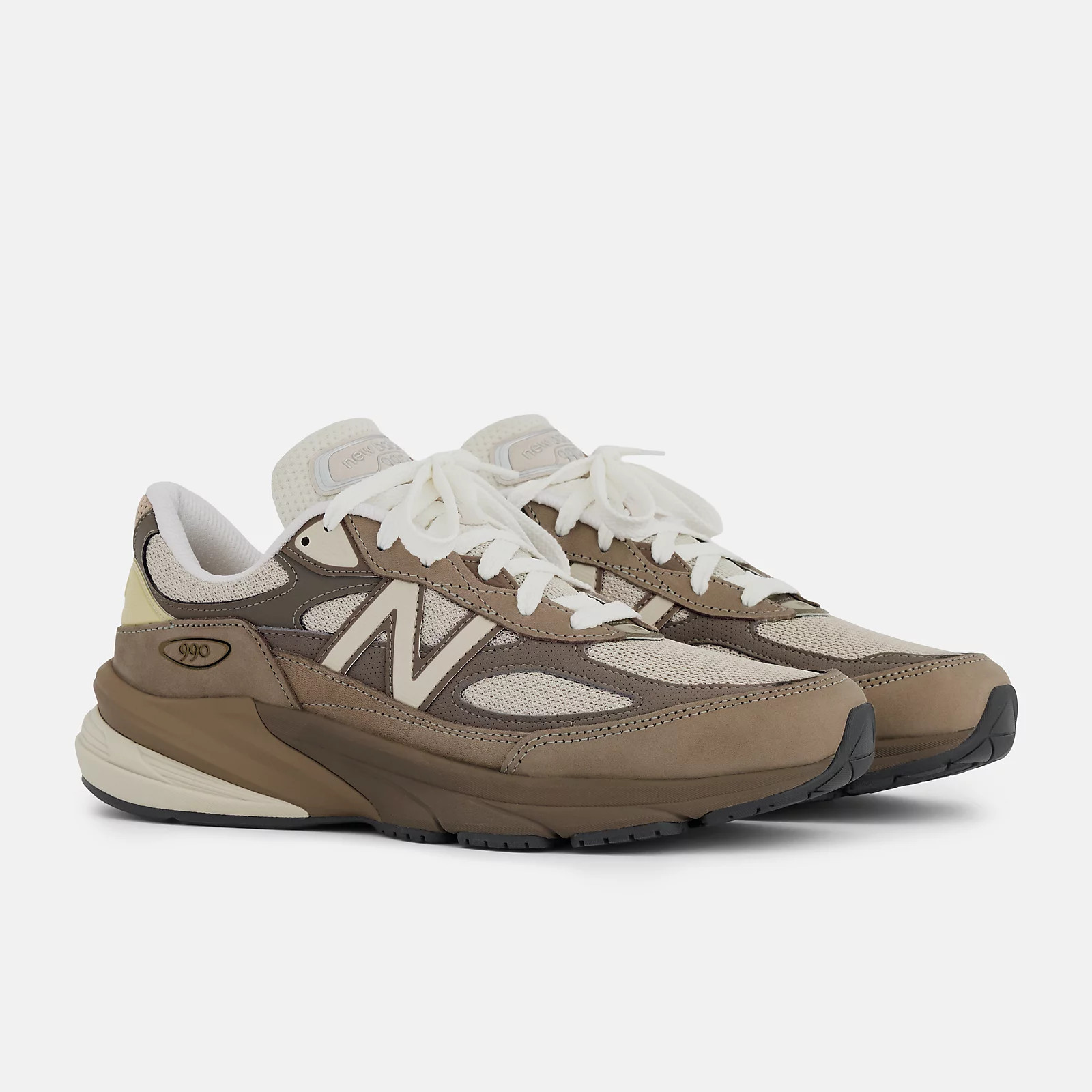 Made in USA 990v6 | New Balance Athletics, Inc.