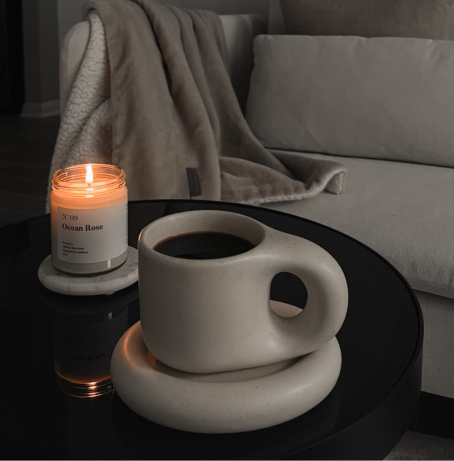 Modern chubby ceramic mug ☕️ and ocean breeze scented candle #homedecor #candle #coffeemug

#LTKhome #LTKunder50