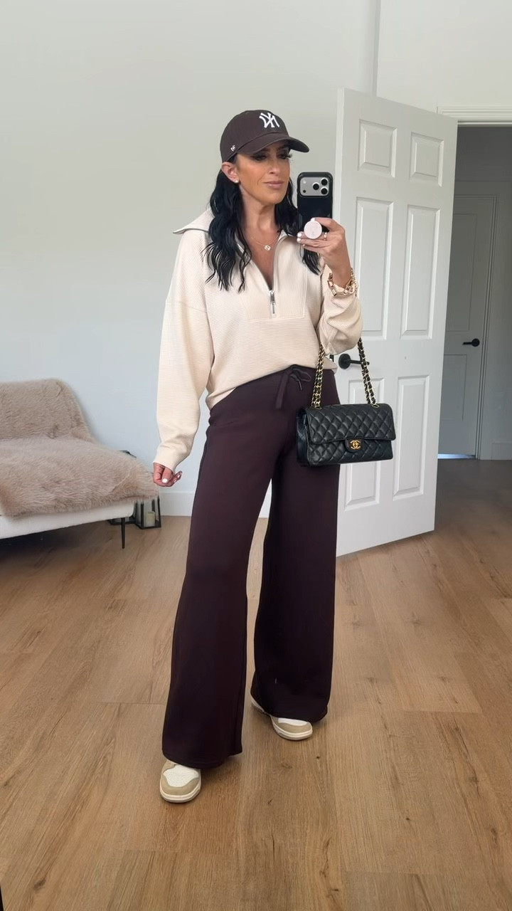 Spanx Air Essentials French rib half zip - im wearing a size small.
 
Spanx Air Essentials Wide leg Pant- Im wearing a size small. 