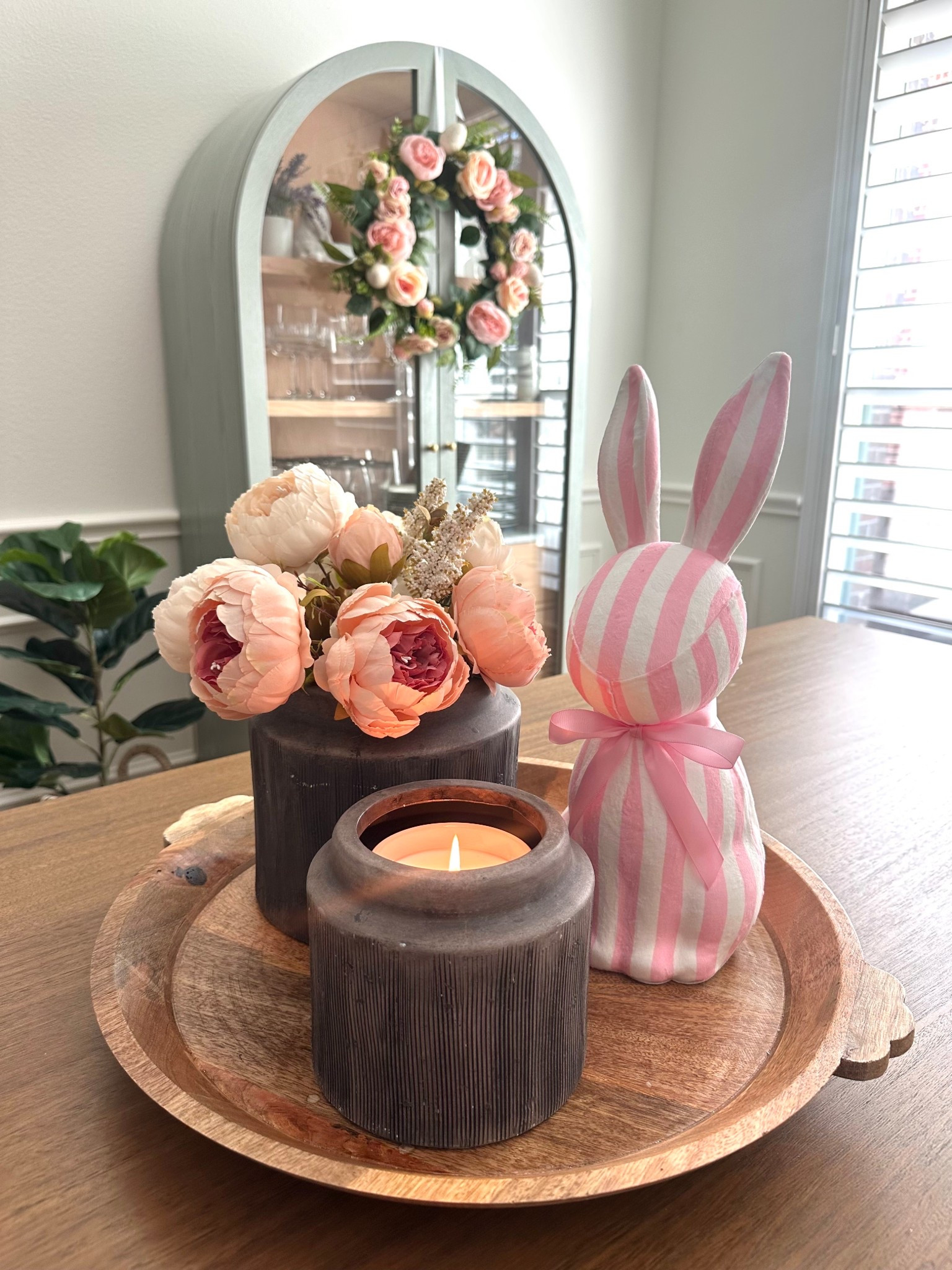 Simple tray styling🐰
. 


#LTKSpringSale #LTKHome #LTKSeasonal