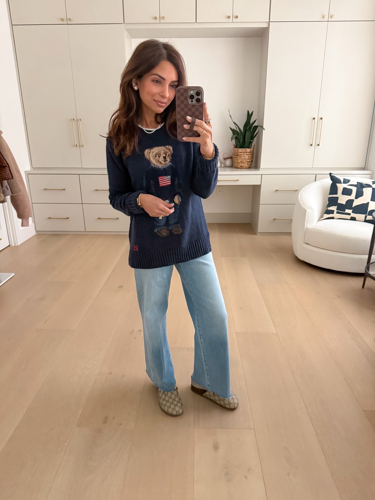 Wearing an xs in Teddy sweater and 24 regular length in denim! Viral Teddy sweater I am loving! 
Casual winter outfit, classic outfit 

#LTKPetite #LTKootd