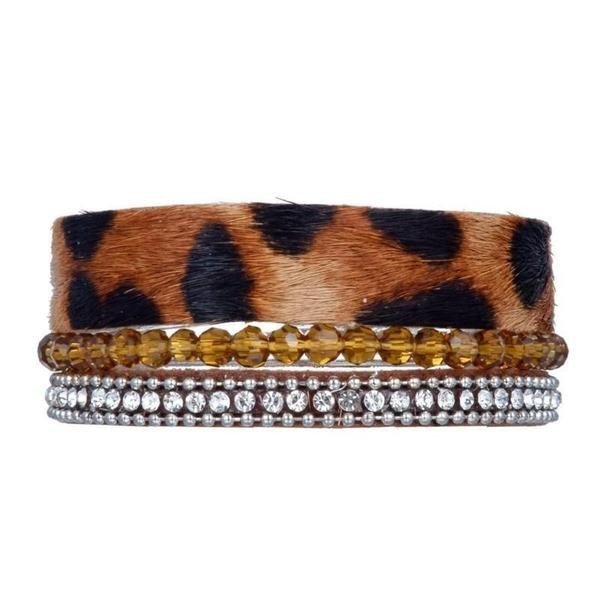 Arusha | Victoria Emerson