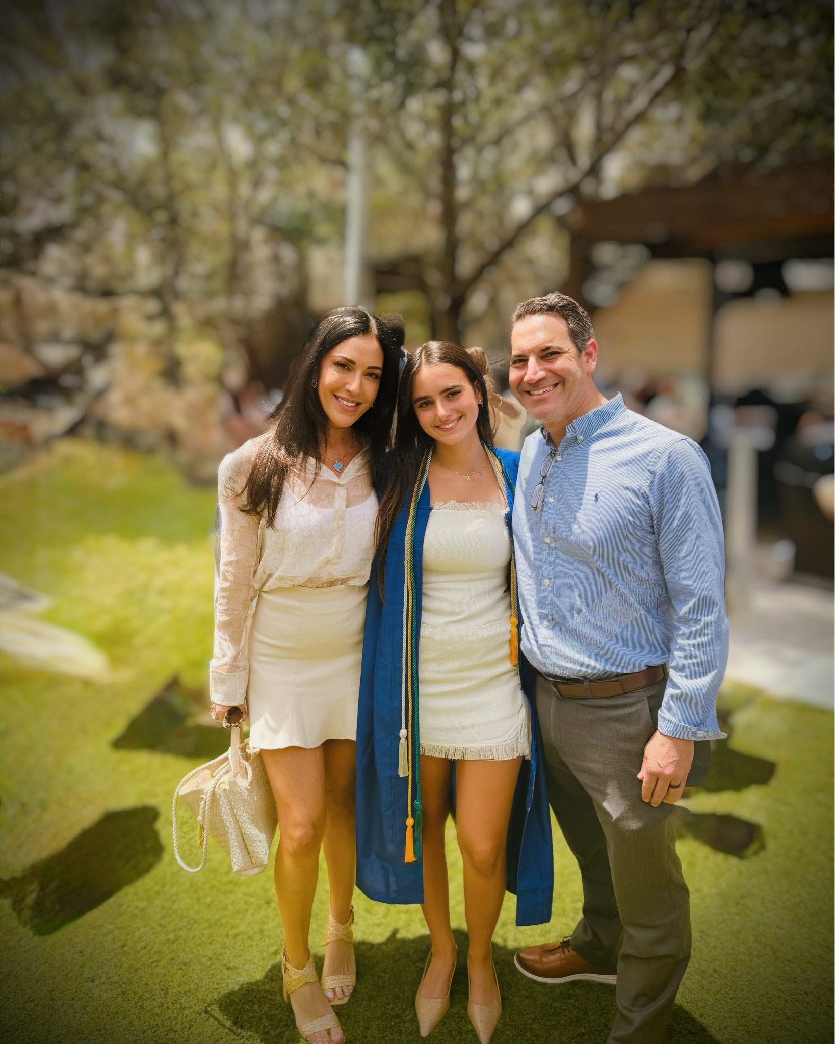 My full outfit linked here including a #lookforless

#LTKSeasonal #LTKFindsUnder100 #LTKStyleTip