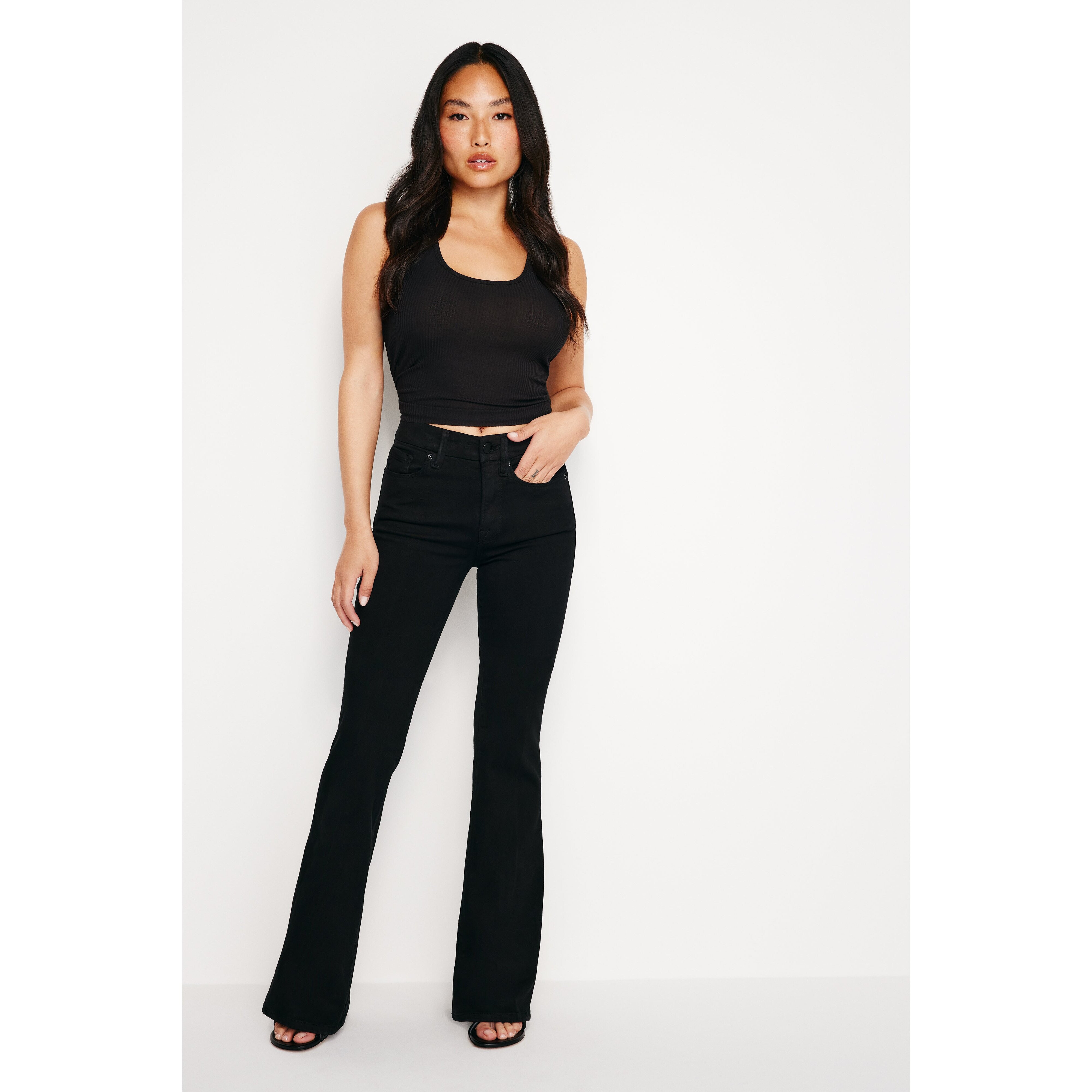 Women's Good Petite Flare | Black, Size 30 Plus | Good American by Khlo� Kardashian | Good American