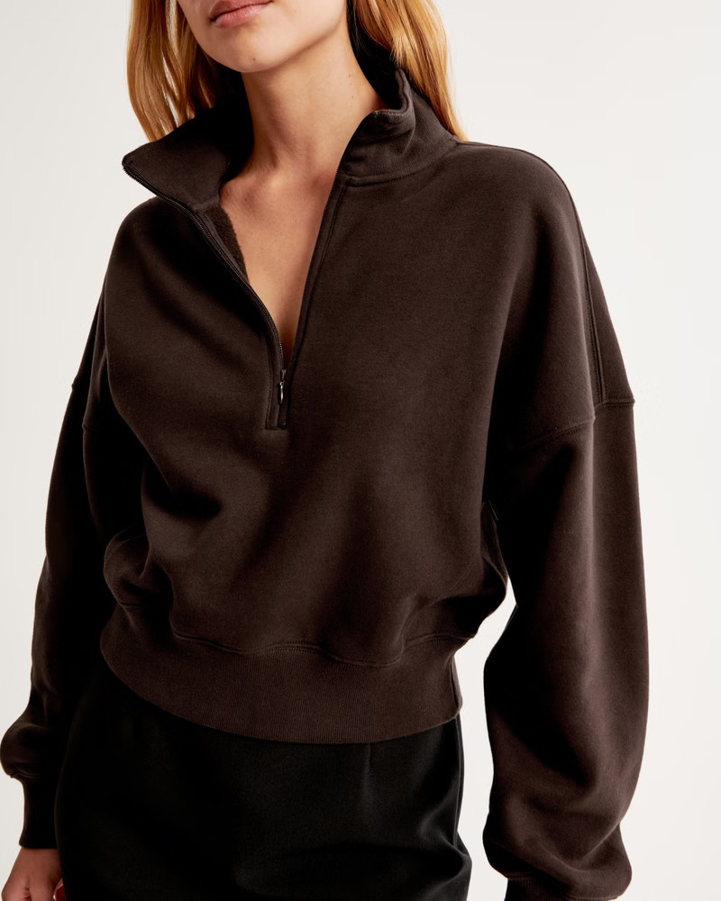 Essential Sunday Half-Zip | Abercrombie & Fitch (US)