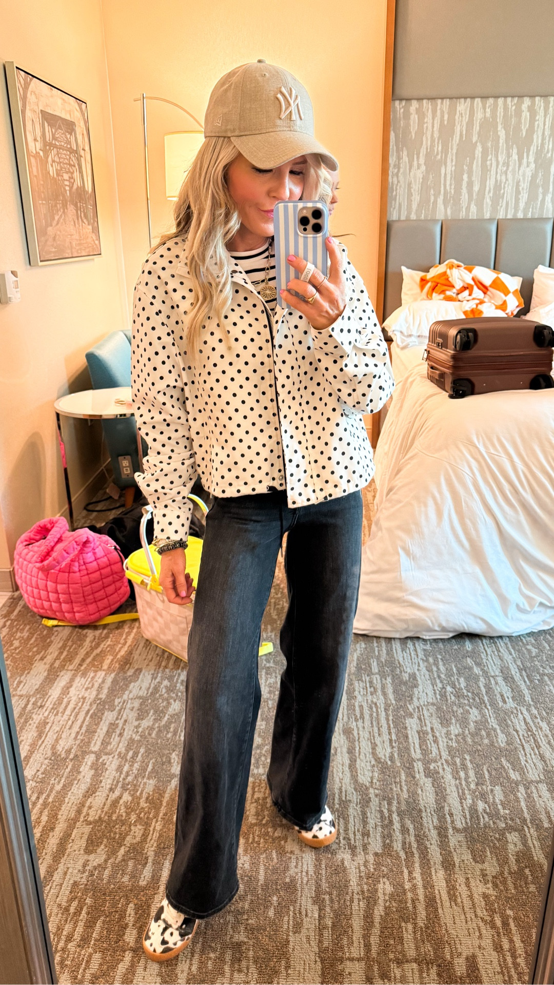 Dance mom day 3 edition… comfy layers in our studio colors! wearing XS in top, small in jacket and size 24 in denim • 

#LTKOver40 #LTKgrwm #LTKootd