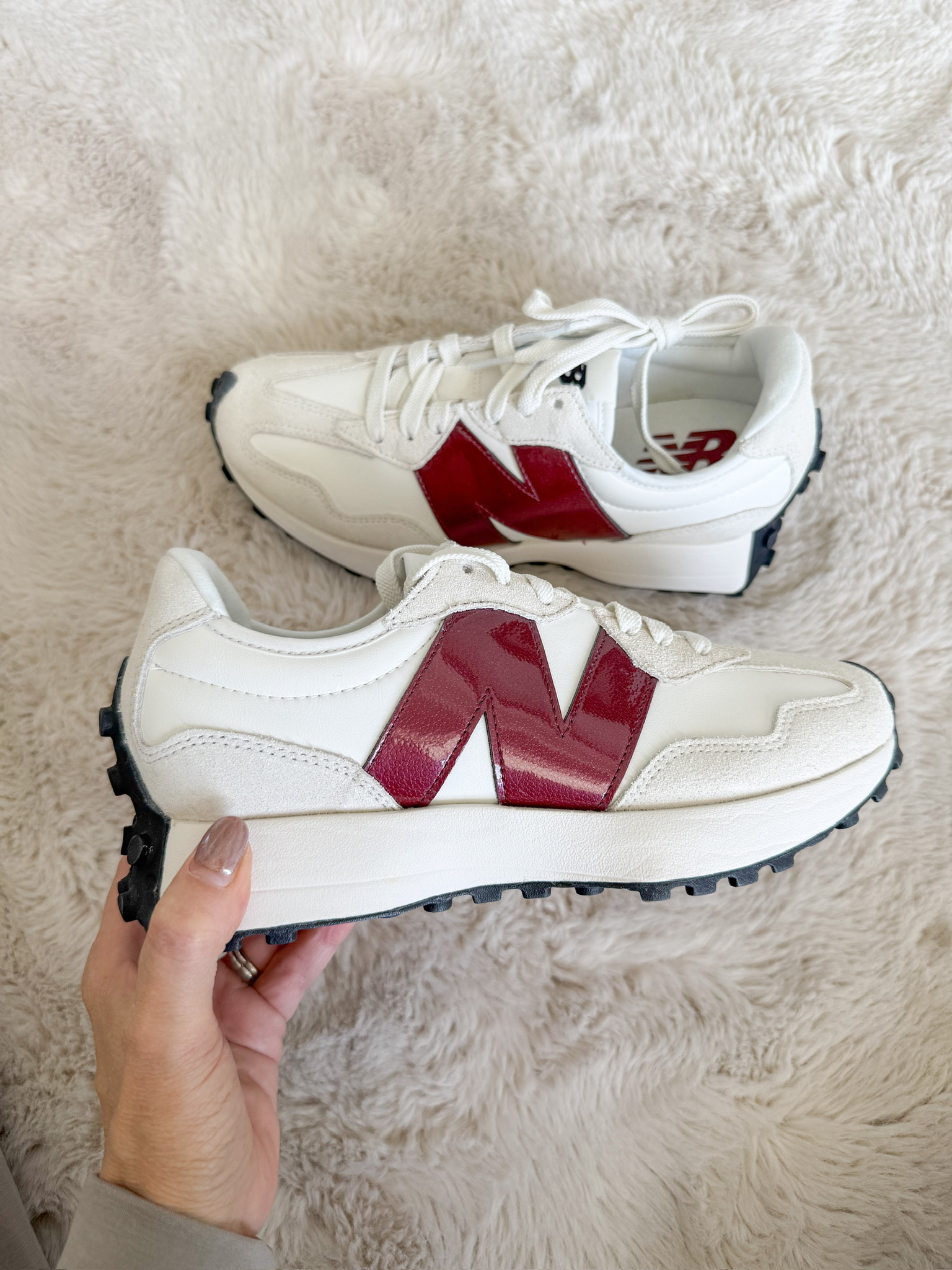 The perfect travel sneaker 👟 

#LTKdayinmylife #LTKootd #LTKOver40