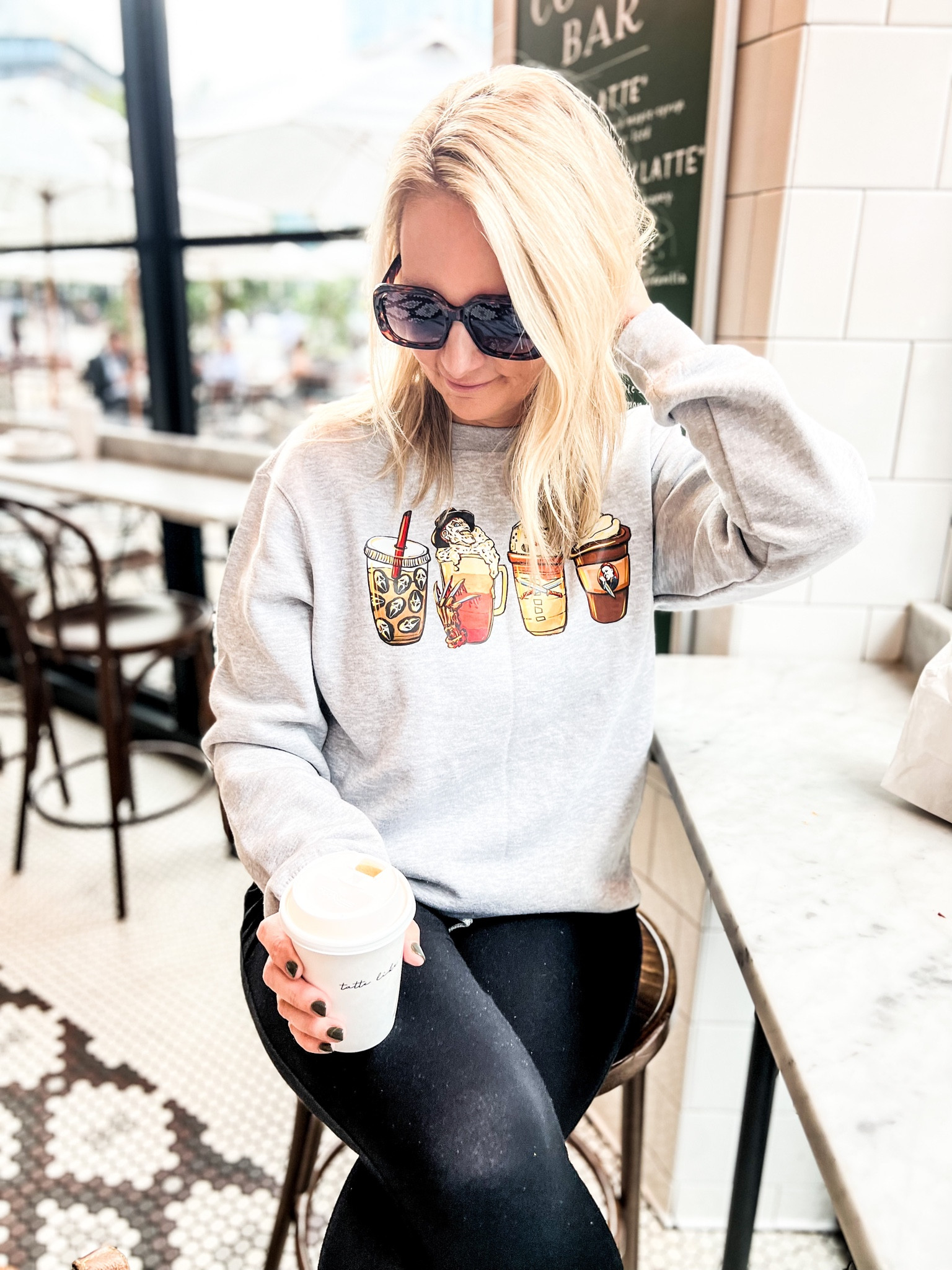 Y’all know it’s the most wonderful time of the year in my opinion. Fall, Halloween and all things cozy and spooky 👻 

#LTKstyletip #LTKunder50 #LTKSeasonal