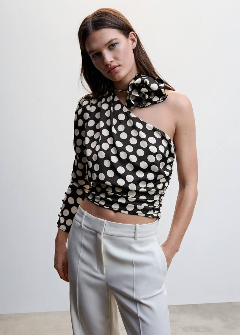 Search: Polka dot blouse with applique (4) | Mango USA | MANGO (US)
