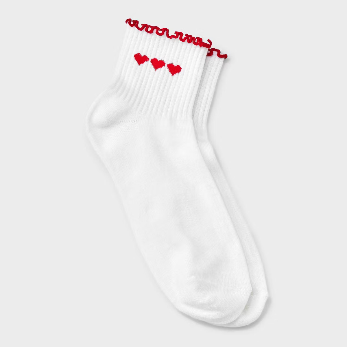 Women's Lettuce Edge Hearts Valentine's Day Ankle Socks - White/Red 4-10 | Target