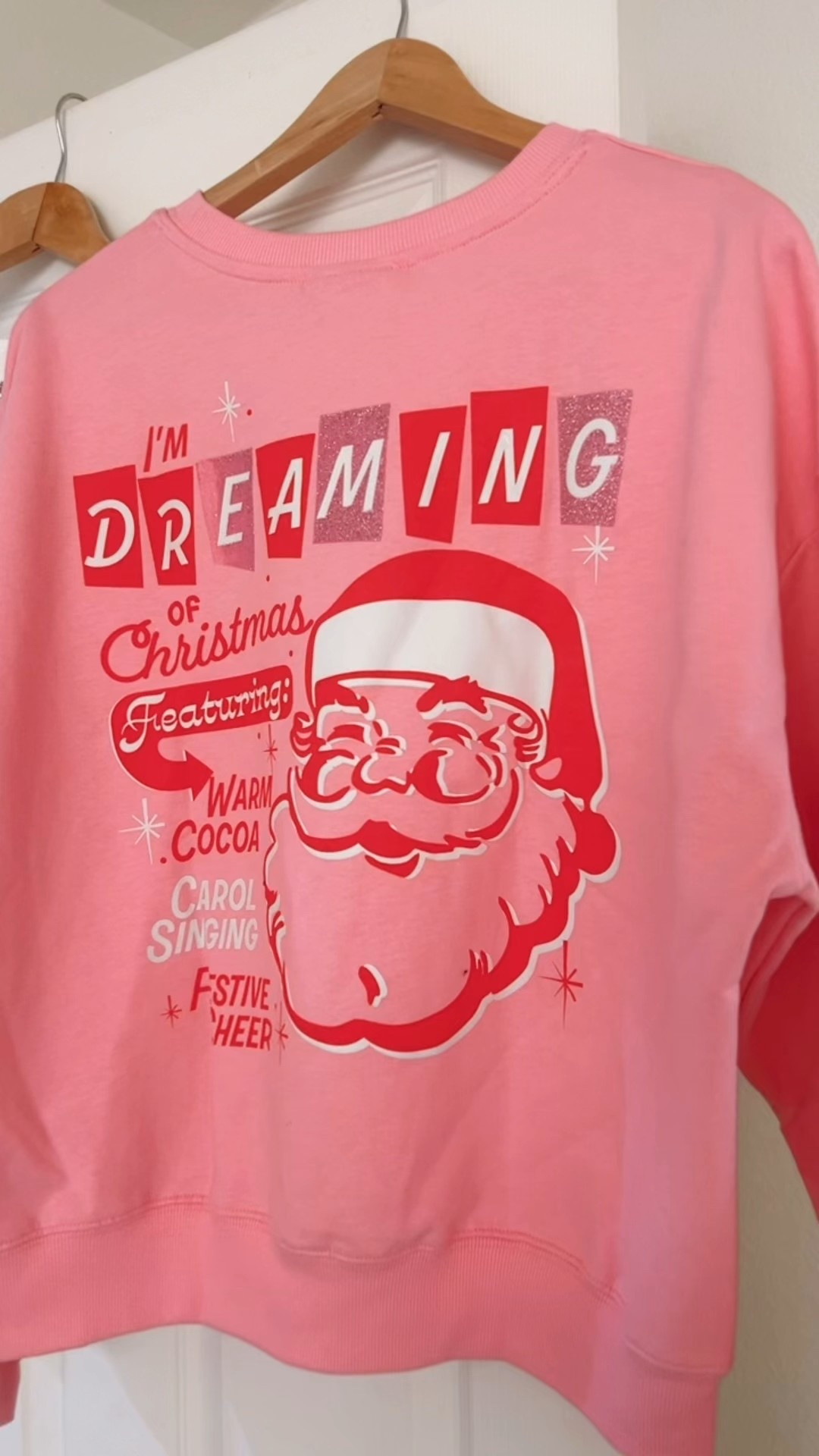 Pinkmas Cute 💖🎄
… this cute sweatshirt I picked up last week is currently on sale for $15!



#LTKSaleAlert #LTKHoliday #LTKSeasonal