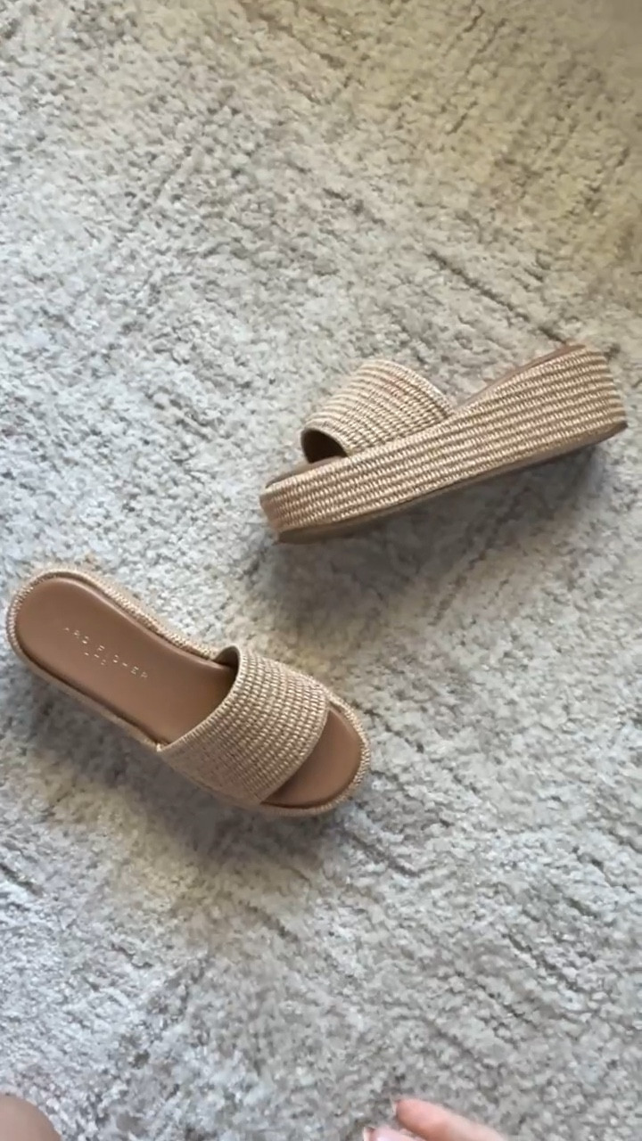 Platform sandals
Sandals 

#LTKSeasonal