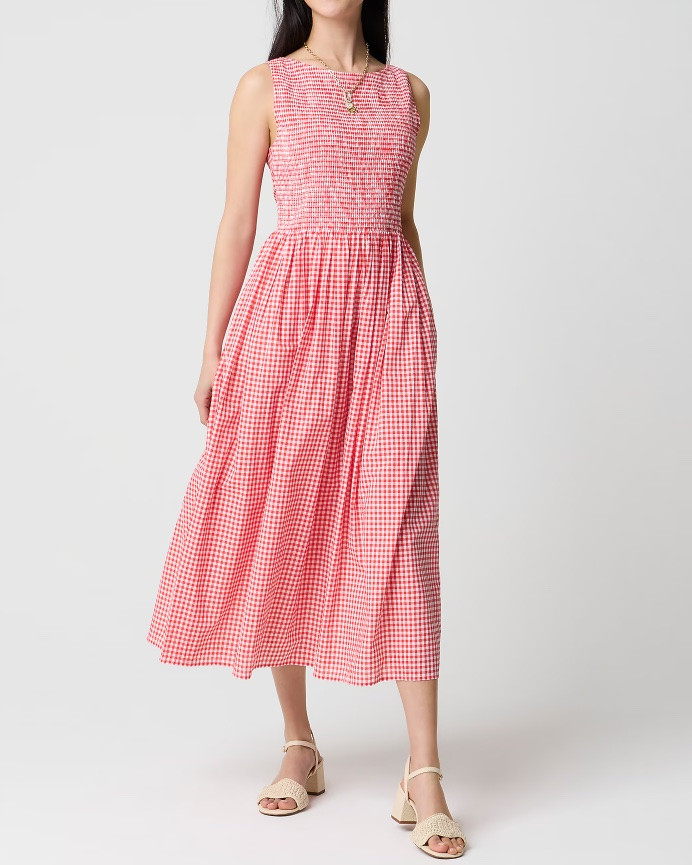 Red gingham smocked midi dress

#LTKSeasonal #LTKSaleAlert