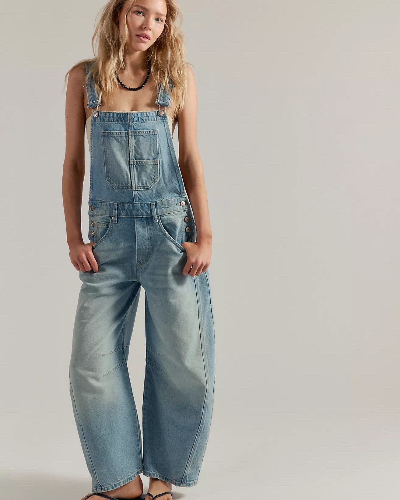 Free People NEW ARRIVALS and BEST SELLERS and I cannot pick a favorite 😩✨ 

These barrel leg overalls have been ALL over my feed and honestly I get it — the fit is everything. Relaxed, effortless, throw them on with a simple tee or go full fashion girl with just a bralette underneath. 

Plus I’ve picked 29 more pieces all linked including everything trending from FP right now 🤍 Summer dressing has never been easier. 

Tap below to shop everything!🔗💕




#freepeople #freepeoplenew #freepeopleoutfit #fpmovement #overalls #barrellegoveralls #denimoveralls #summerfashion #summeroutfit #summerootd #casualstyle #effortlessstyle #bohostyle #bohofashion #outfitinspo #fashioninspo #ootd #newarrivals #bestselleralert #summerstyle #casualoutfit #denimlove #ltkstyletip #ltkfindsunder100 #ltkseasonal #ltkspring #shopltk #freepeopleobsessed #summerdenim #casualchic

#LTKOver40 #LTKSeasonal #LTKmomlife