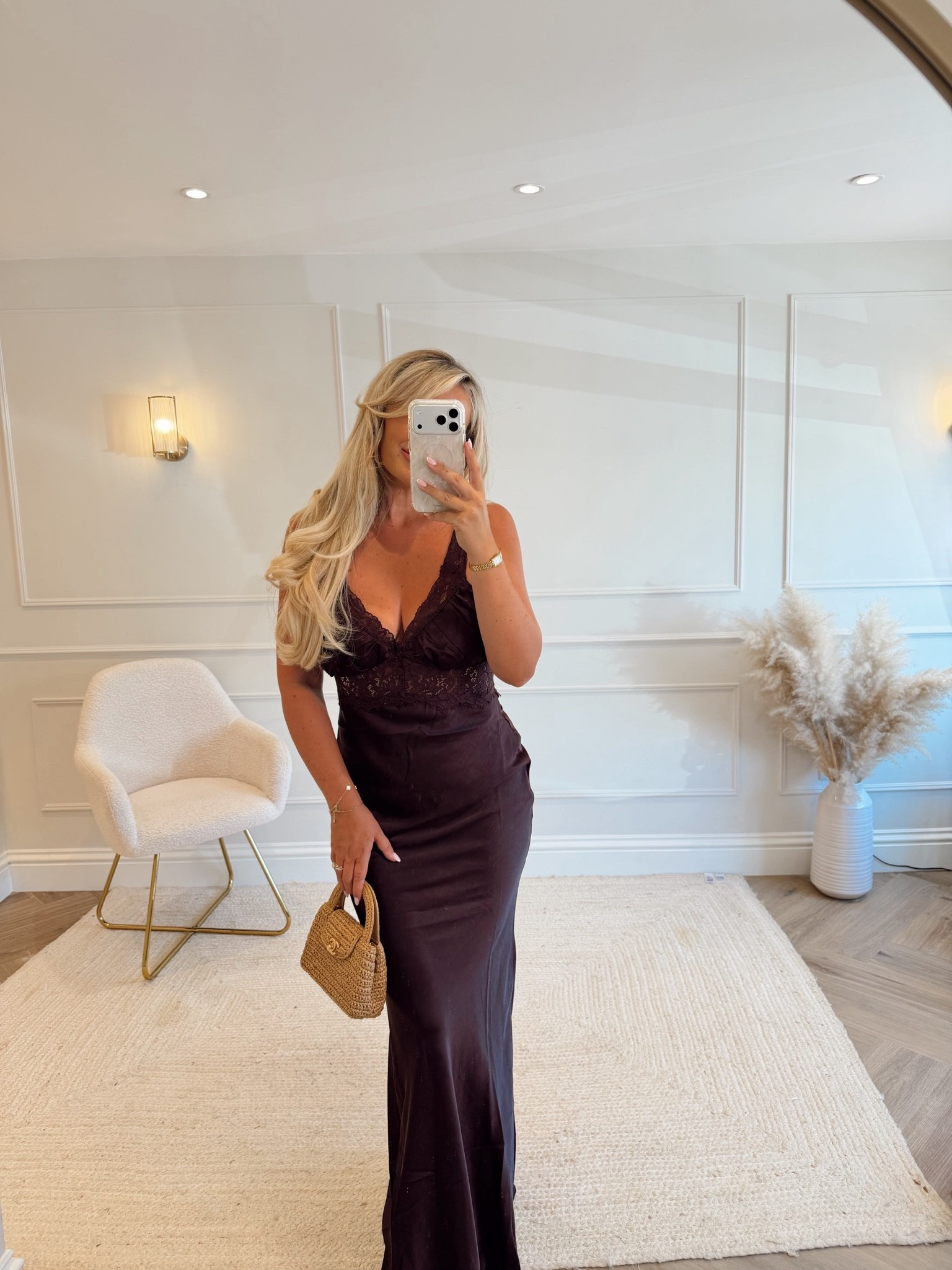 🤎

Chocolate brown, maxi dress, satin dress, occasion wear, wedding guest dress

#LTKsummer #LTKuk #LTKdresses