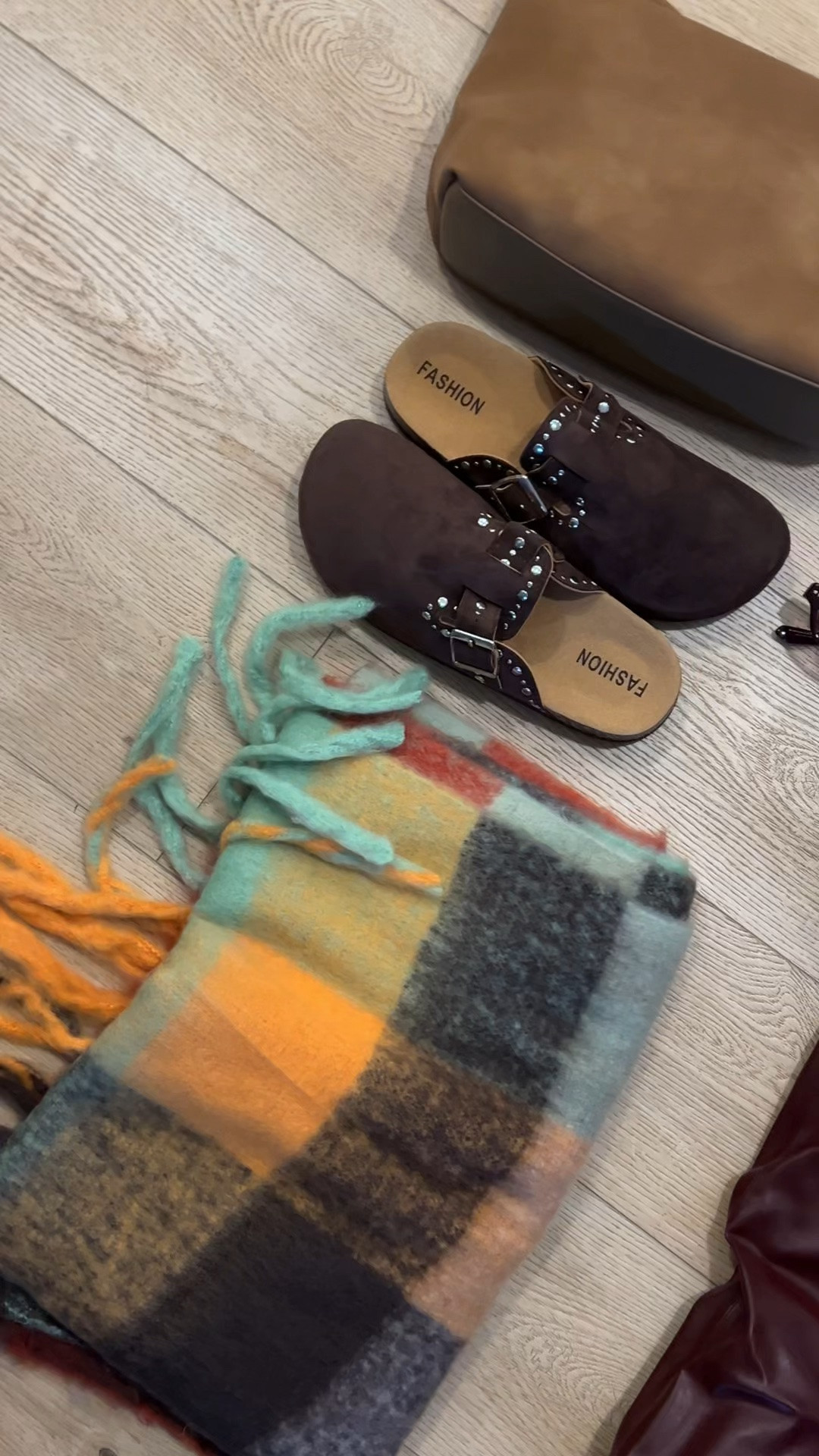Fall accessories I'm loving! fall accessories, fall style, fall fashion, fall finds, affordable amazon finds 

 #LTKSeasonal