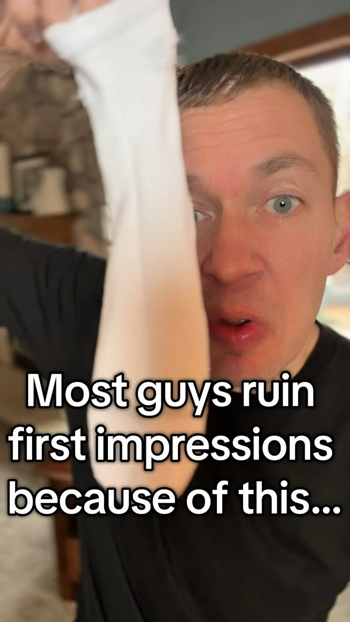 Fresh Aquatic Men’s Cologne

A clean, fresh everyday fragrance with aquatic notes, bergamot, orchid, and jasmine. Light, masculine, and perfect for daily wear.