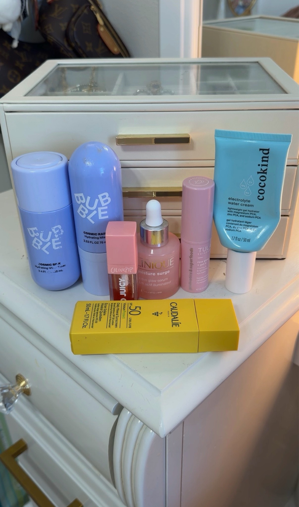 Today’s skincare!🤭🩷

#LTKgrwm #LTKselfcare #LTKBeauty