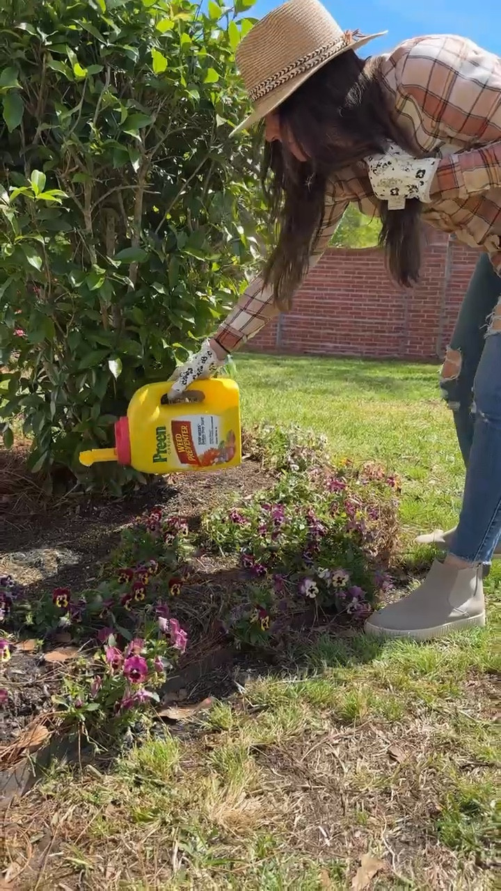If your flowerbeds are full of weeds, you need this item!!
-
-
-
gardening, amazon finds, amazon, flowers, home, outdoor, garden, preen

#LTKHome #LTKSeasonal