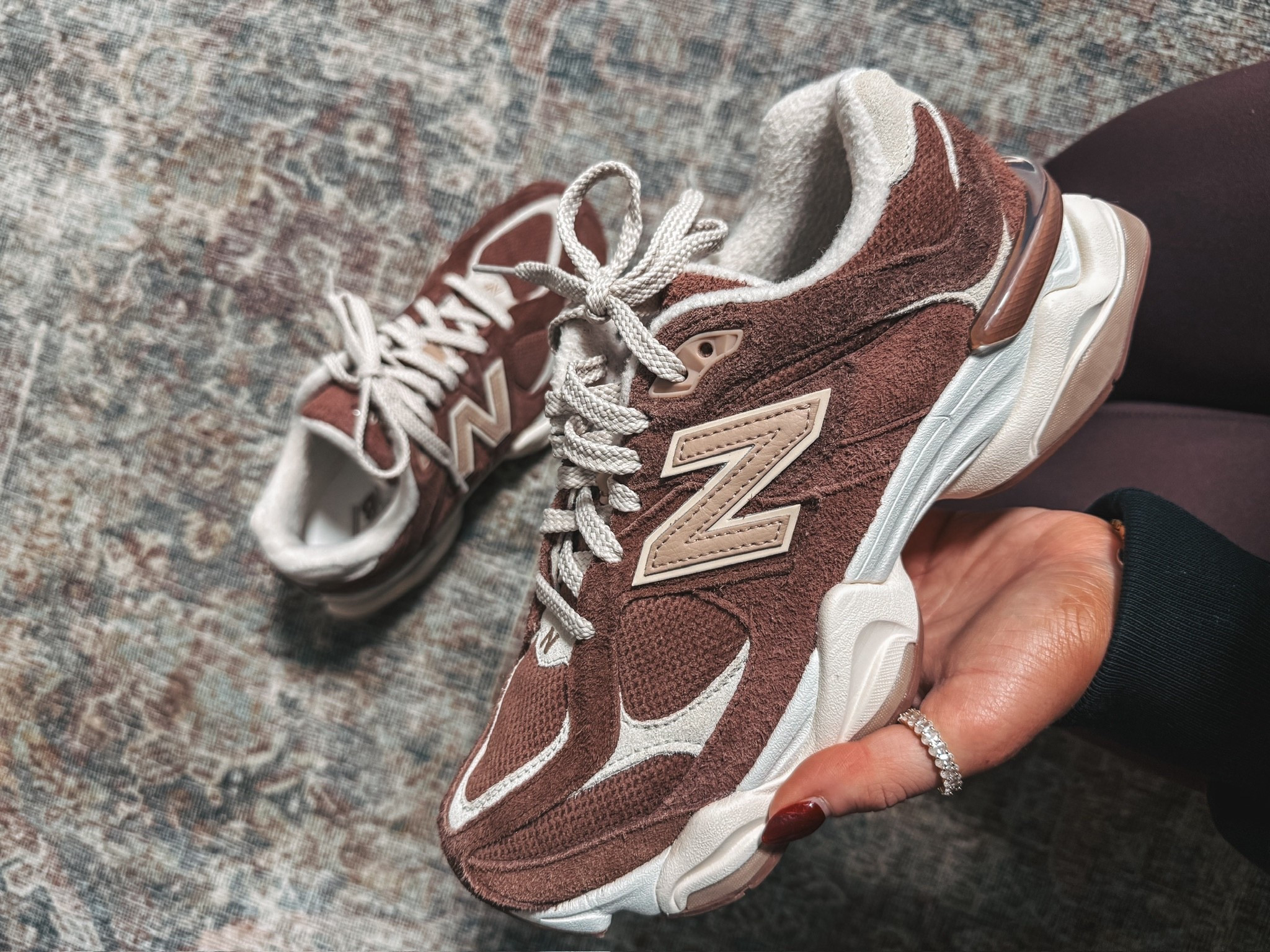 Gift for her! These New Balance sneakers are the perfect lifestyle sneaker for winter! 

#LTKHoliday #LTKTravel #LTKGiftGuide
