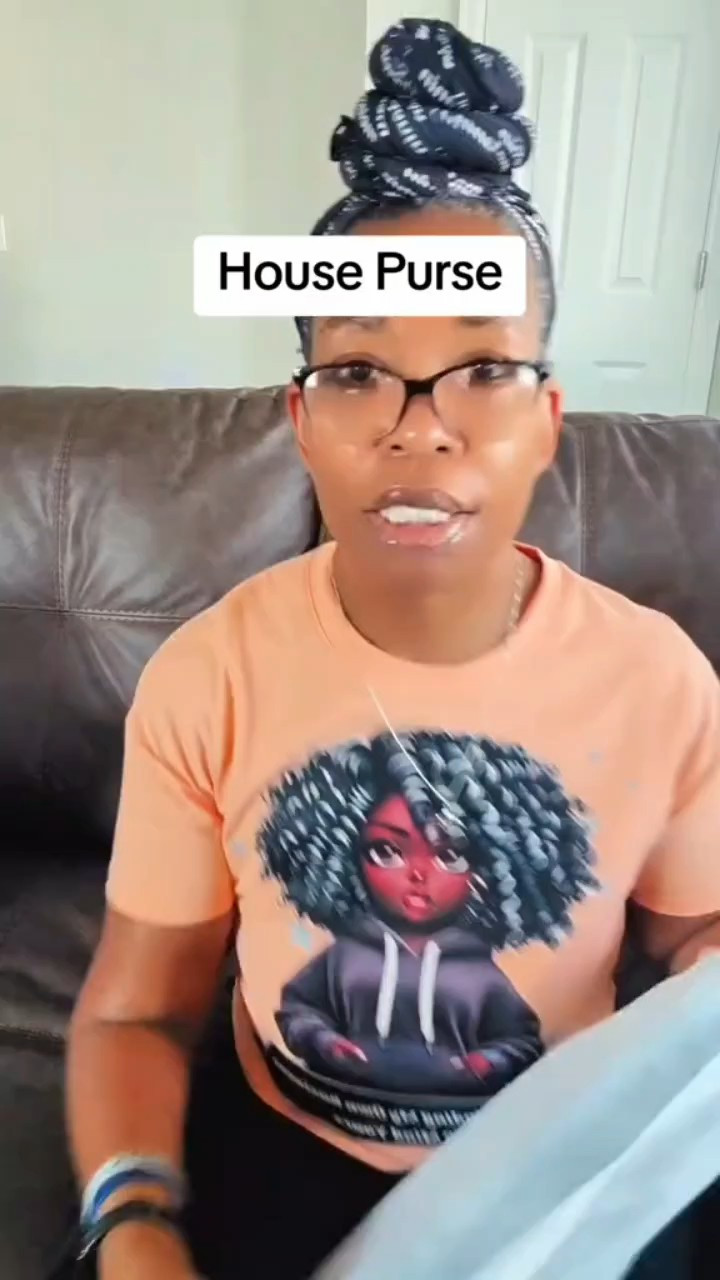 A house purse that is practically and cute. 

#LTKdayinmylife #LTKTravel #LTKOver40