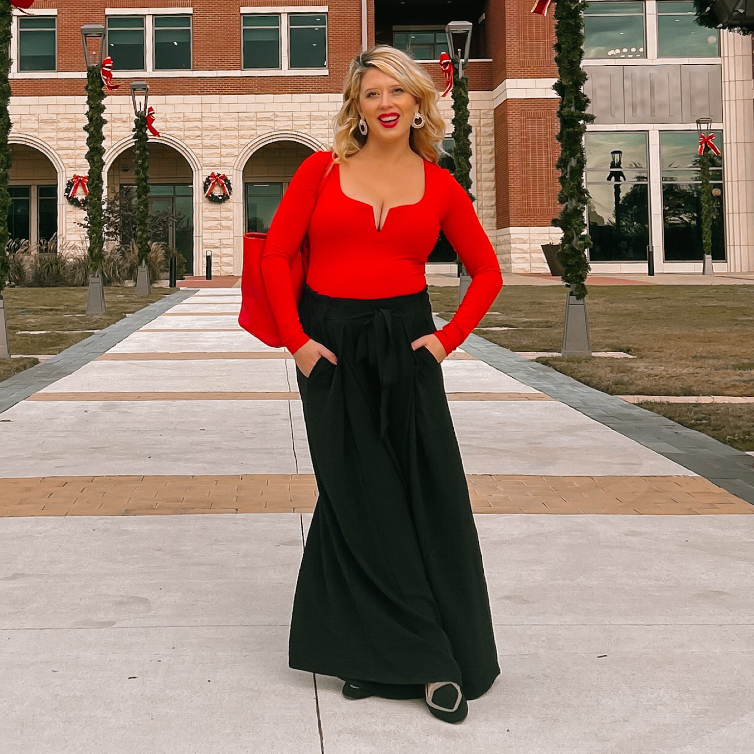 Give me alllllll the holiday red ❤️🎄 

#LTKstyletip #LTKHoliday #LTKbump