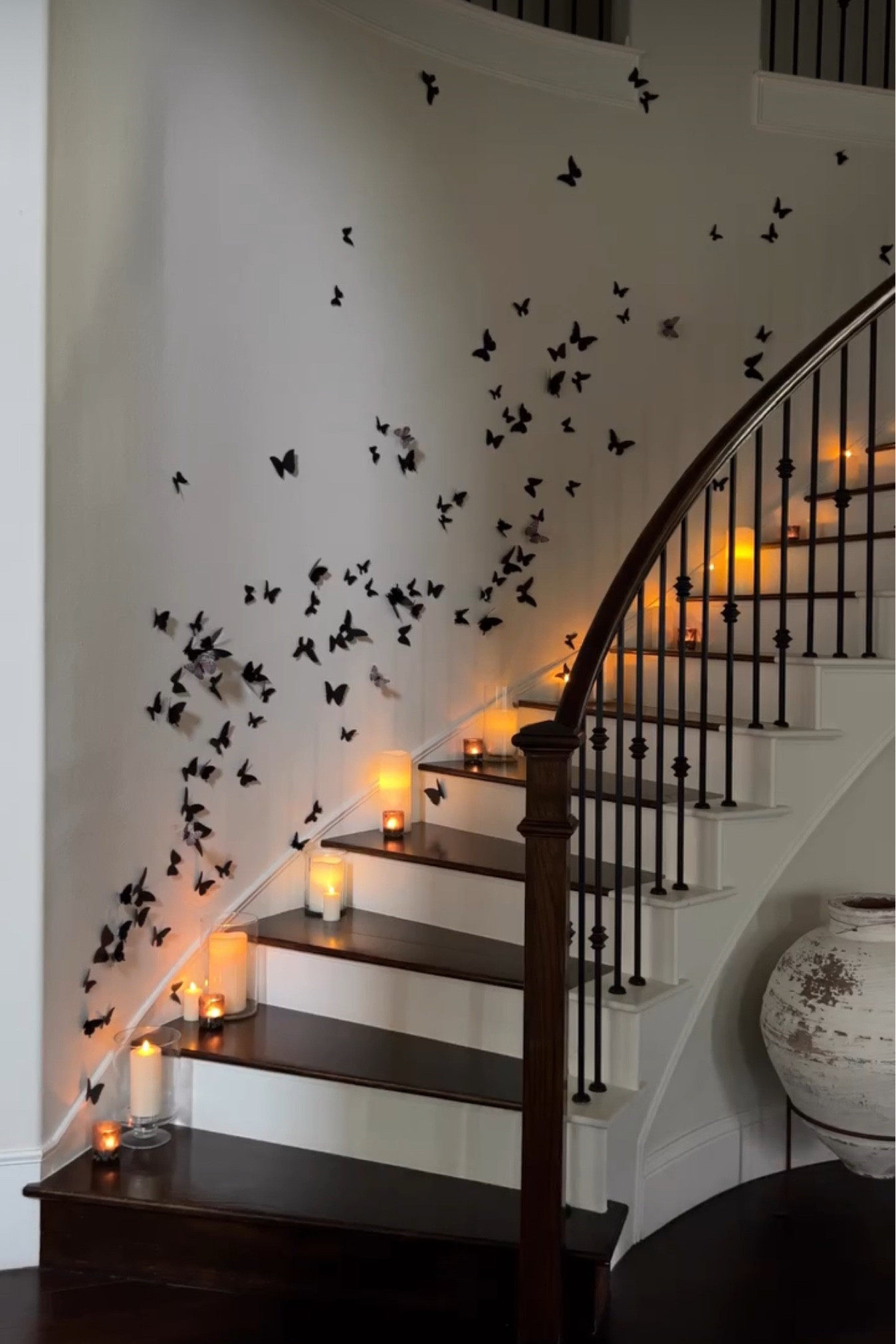 My black Halloween butterflies 🦋 I sprinkle in a few of the feather moths as well



#LTKHome