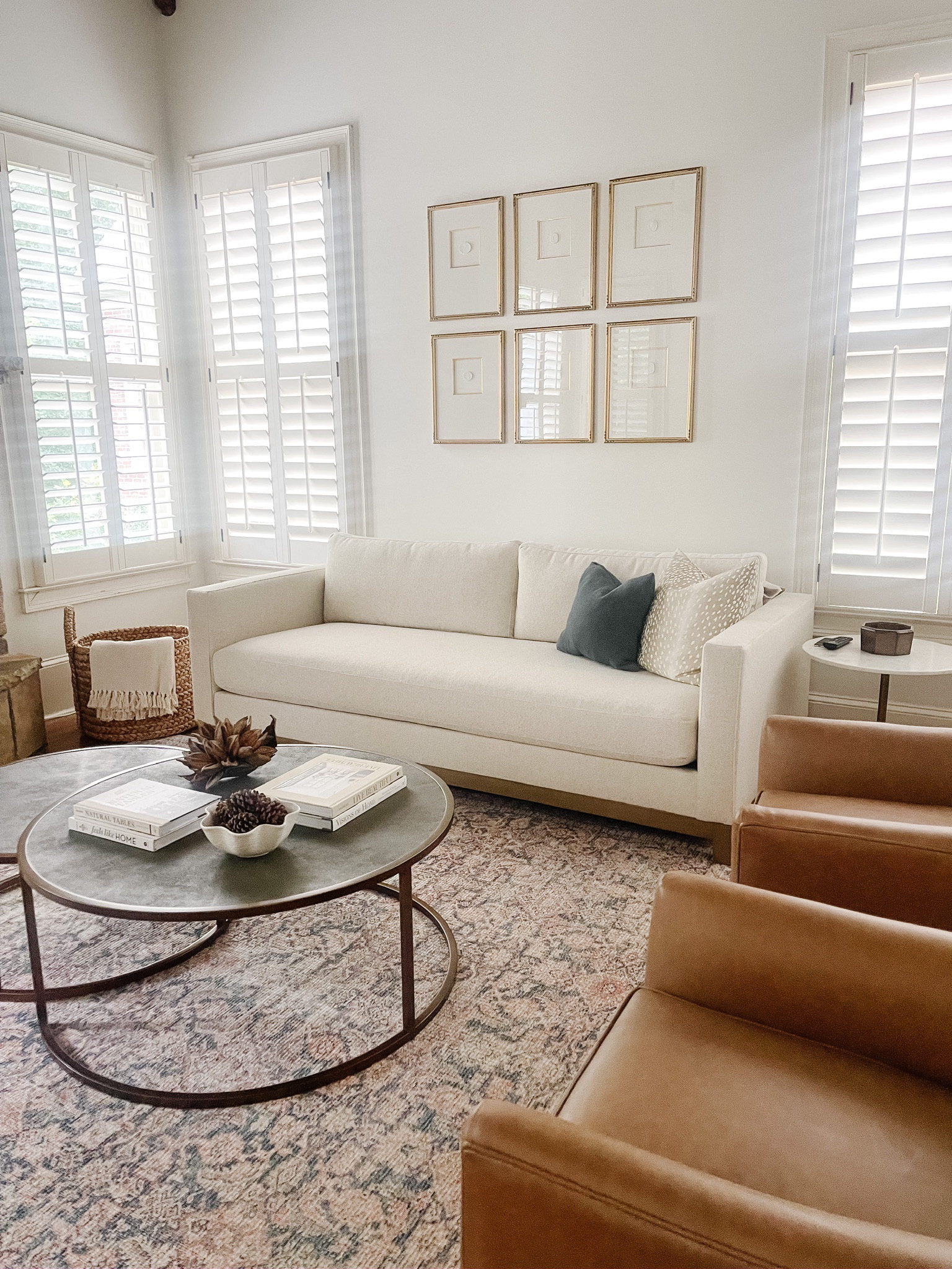 Family Room Inspo 

#LTKsalealert #LTKhome #LTKfamily