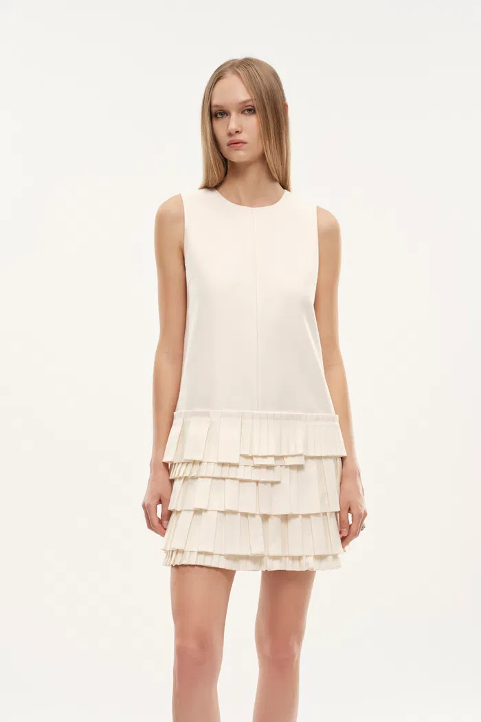 Alice Layered Asymmetric Accordion Dress in Lightweight Blend | Fabrique