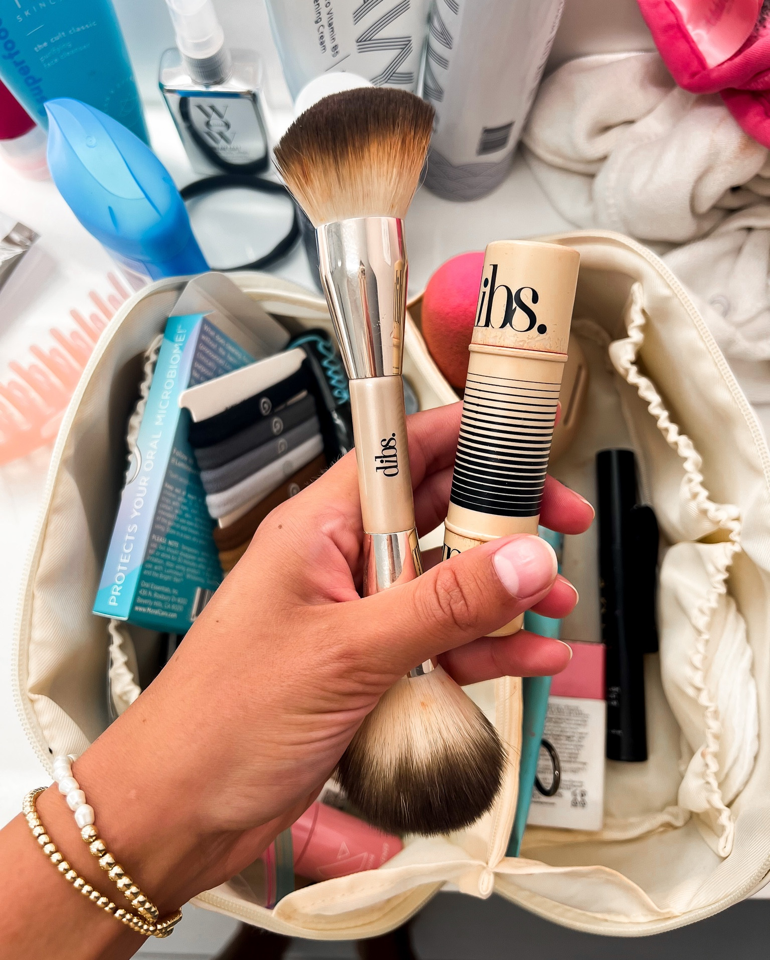 Dibs beauty sale! 20% off the site with code: FF2023

Beauty favorites 

#LTKsalealert #LTKfindsunder50 #LTKbeauty