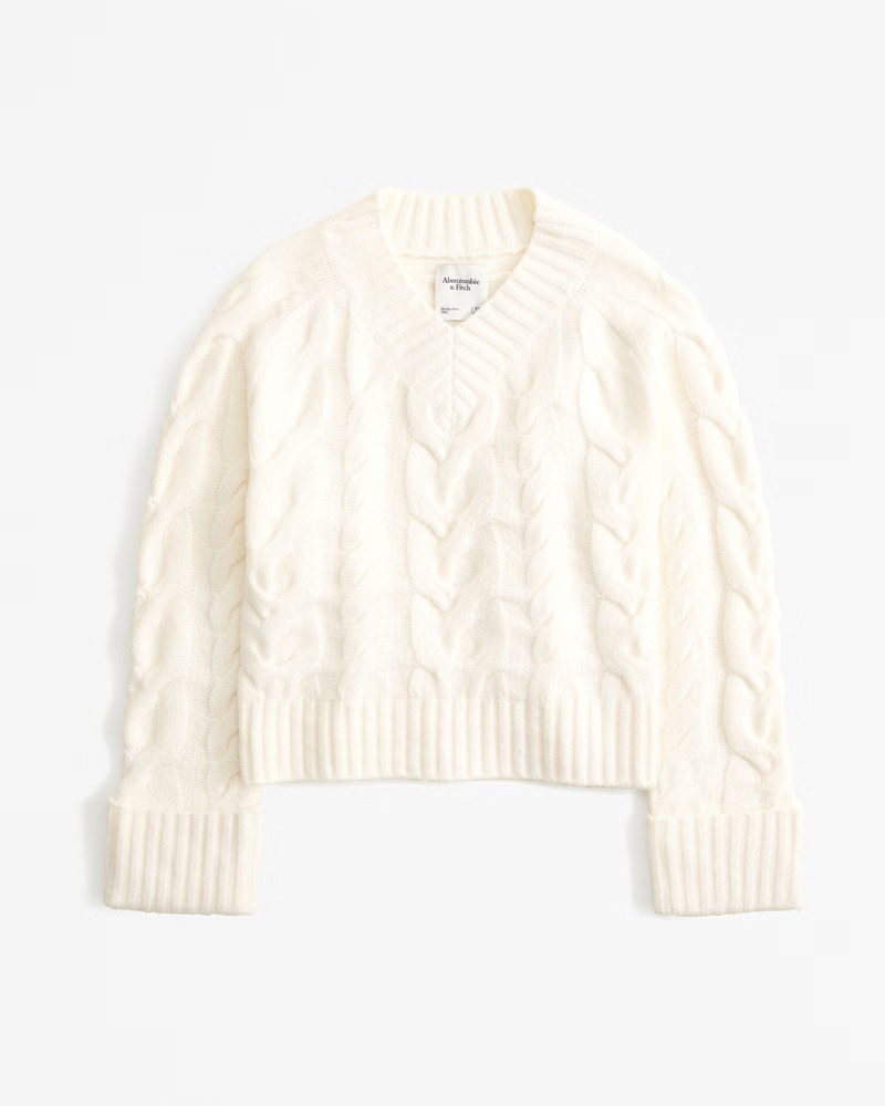 Abercrombie & Fitch Women's Cable Easy V-Neck Sweater in Cream - Size M | Abercrombie & Fitch (US)