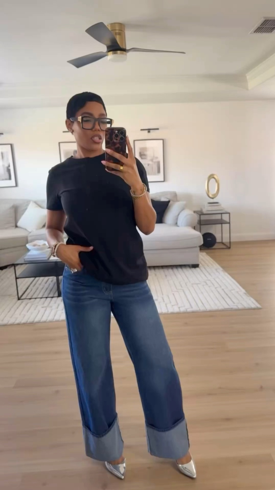 I’m 5’7 wearing my true size small tall

#LTKootd #LTKvlog #LTKBeauty