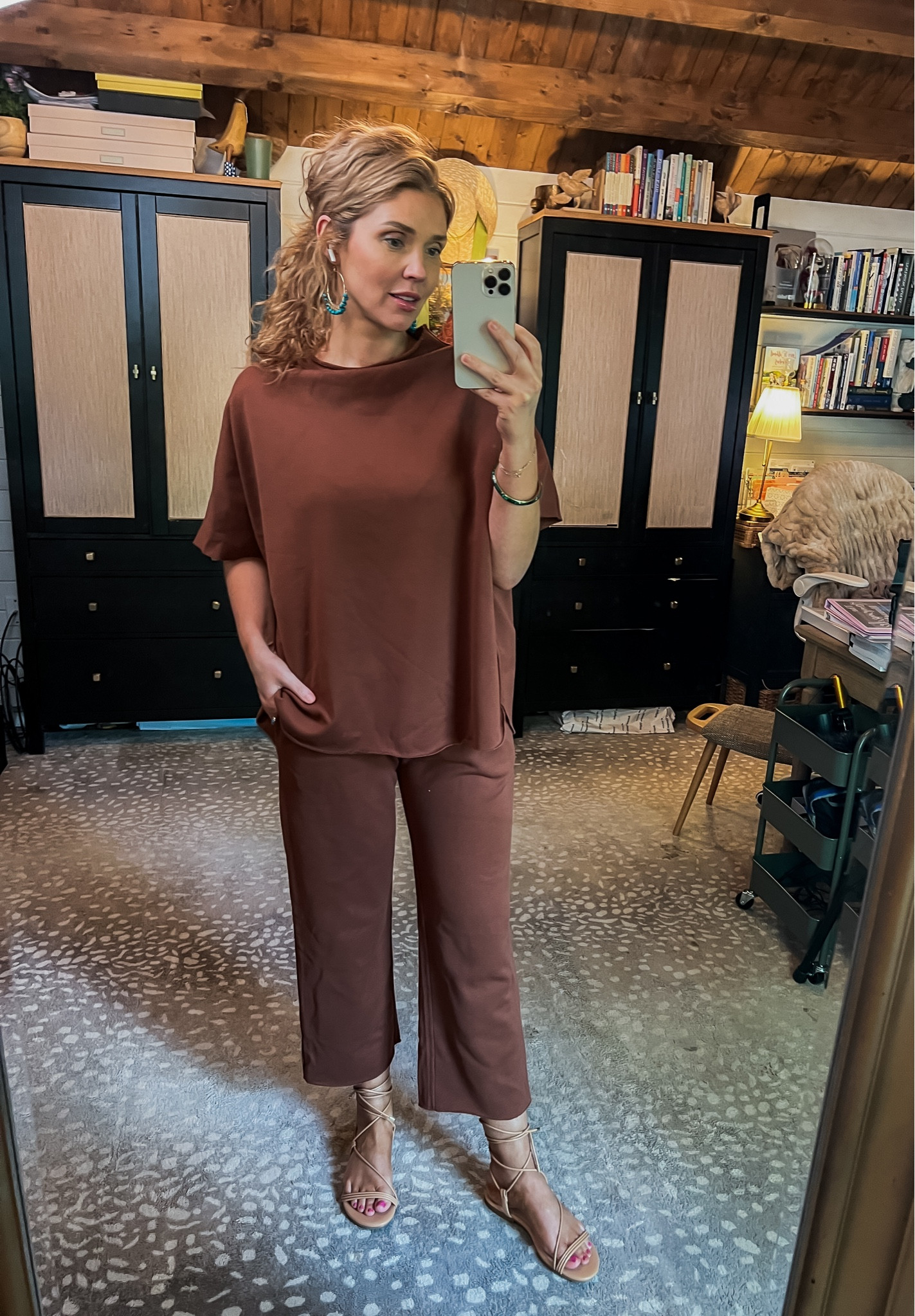 🚨Sale Alert 🚨 
Amazon dupe for a Frank and Eileen set that costs over $350 😳 this one from Amazon is under $50 

#LTKOver40 #LTKSaleAlert #LTKFindsUnder50