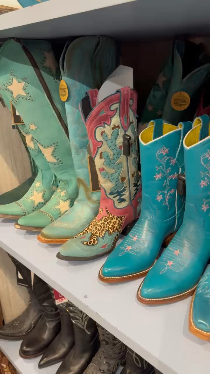 Nashville boot wall

#LTKShoeCrush #LTKStyleTip #LTKFestival