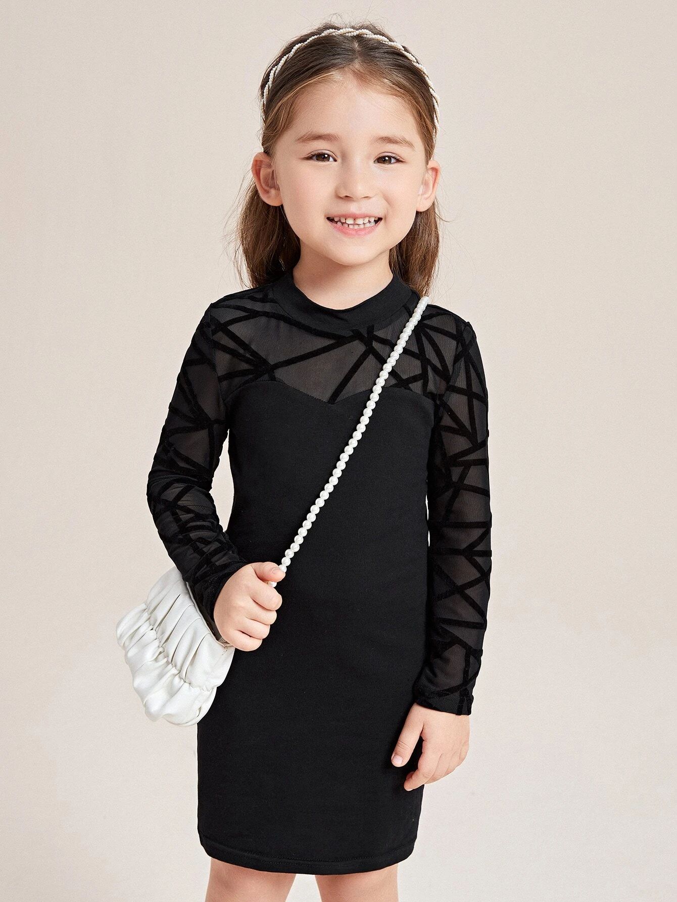 SHEIN Kids FANZEY Toddler Girls Geo Mesh Insert Mock Neck Fitted Dress | SHEIN