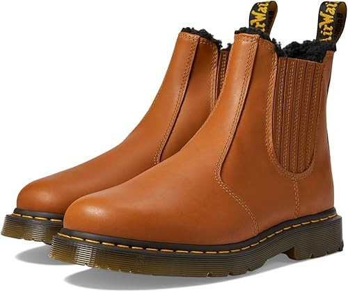 Dr. Martens Unisex-Adult Chelsea Boot | Amazon (US)