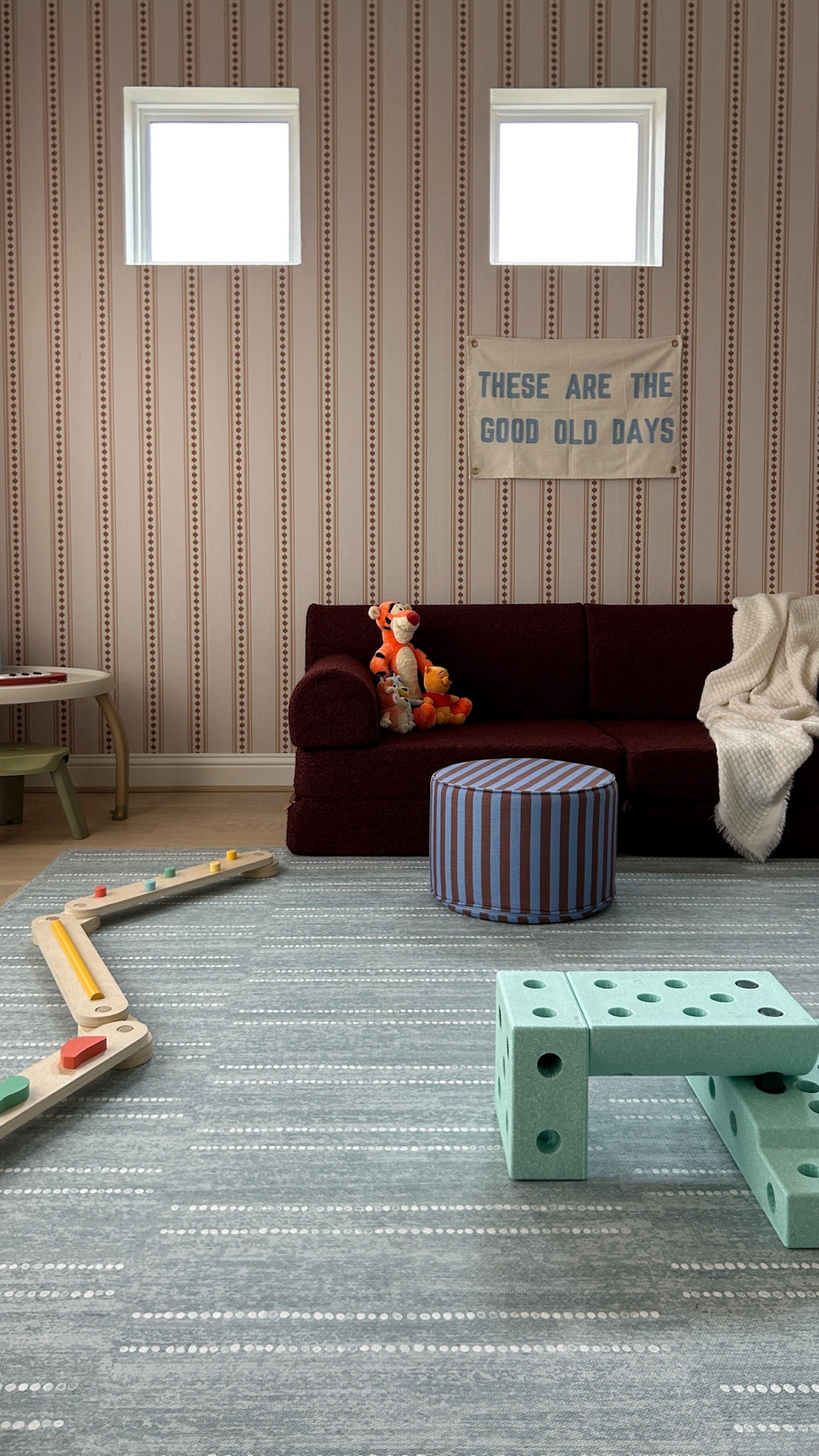 my favorite project from 2025 🥹 best decision turning my blank space “office” into a playroom for Lane & all his friends 🫶🏼✨🤠 craving another wallpaper moment, maybe the guest bath or laundry room? 🤔


#roommakeover #playroomideas #homeproject #playroominspo #homedecor 

#LTKmomlife #LTKHome