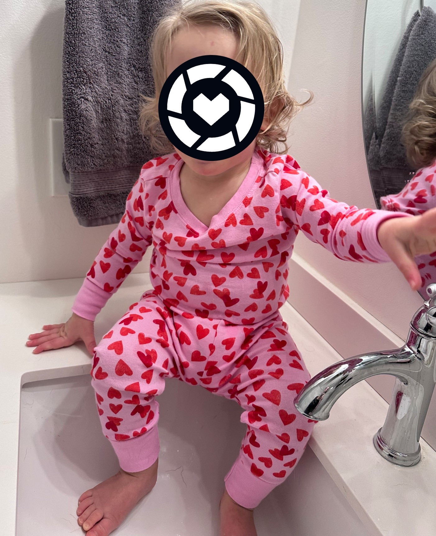 More Valentine’s Day jammies for my daughter! Old navy always has the best holiday themed clothes for kidss

#LTKValentine #LTKBaby #LTKKids