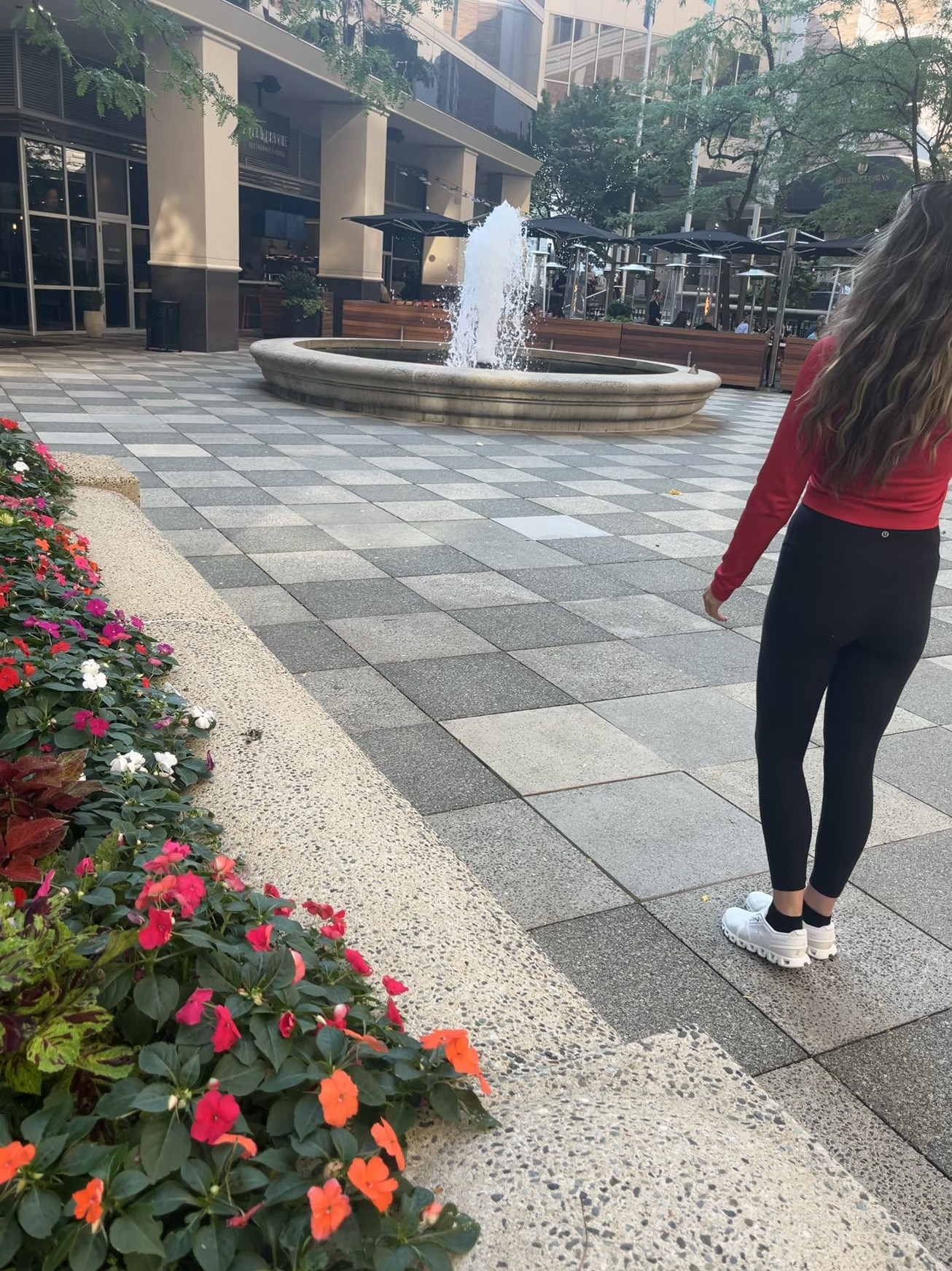 Loving the red tones for fall ❤️🍁 

#LTKTravel #LTKSeasonal #LTKFindsUnder50