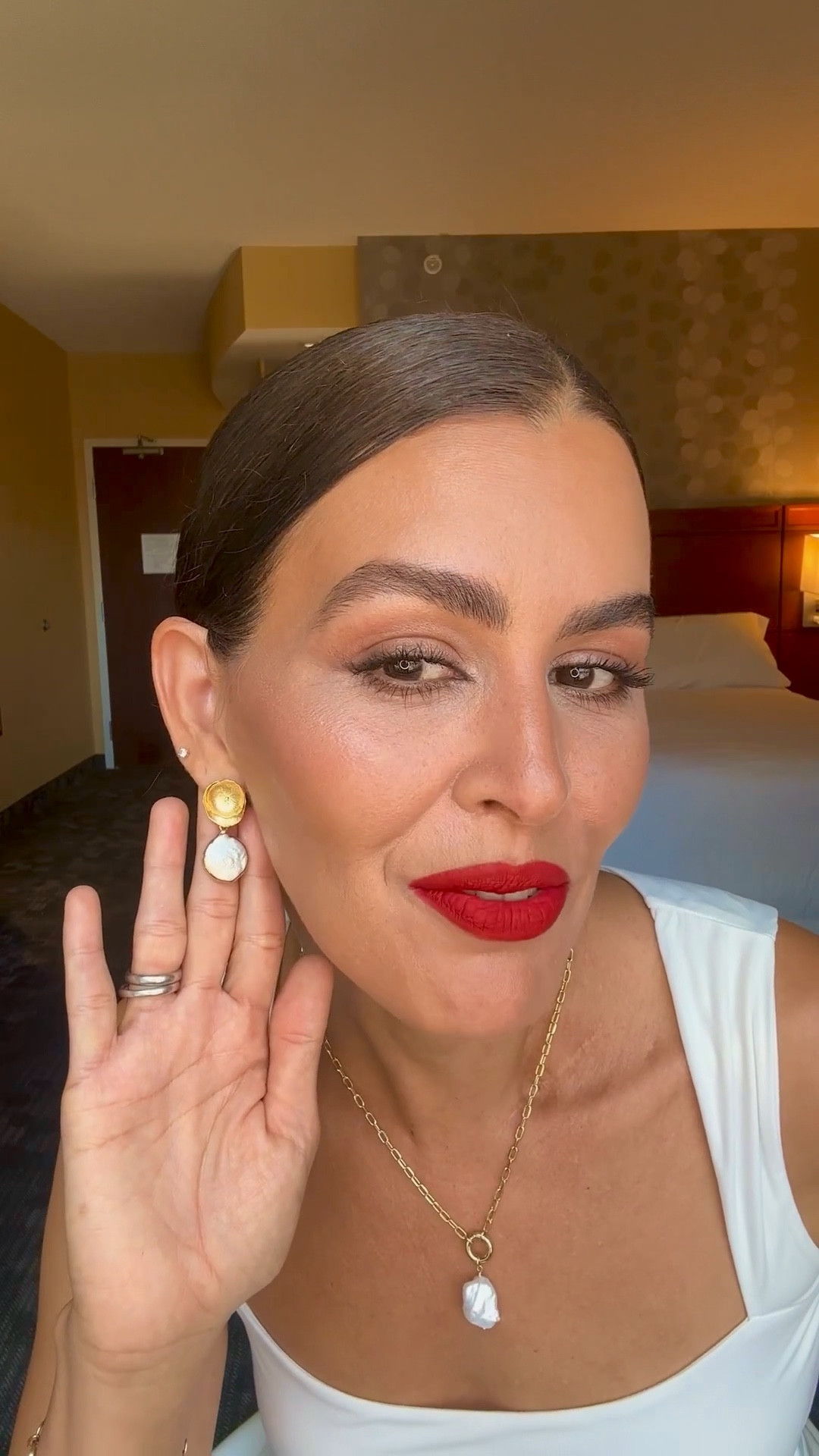 Jewelry 25%off, on sale!
Lipstick is the MVP w/ brick lipliner 

#LTKSaleAlert #LTKBeauty #LTKootd