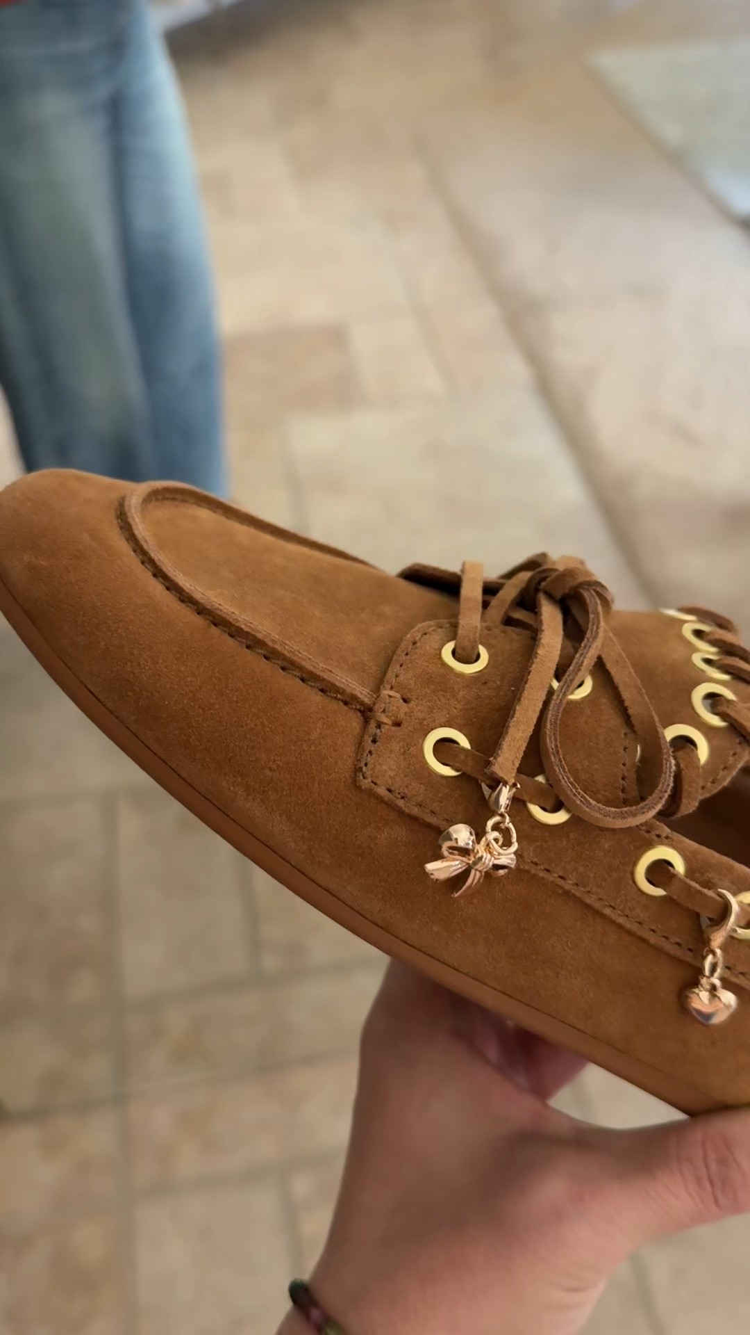 obsessed with these new charm boat shoes!!! 

#LTKSeasonal #LTKautumn