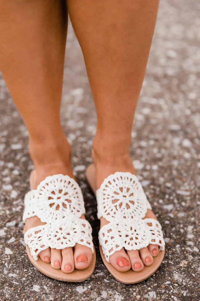 The Lilah Sandals White | Pink Lily