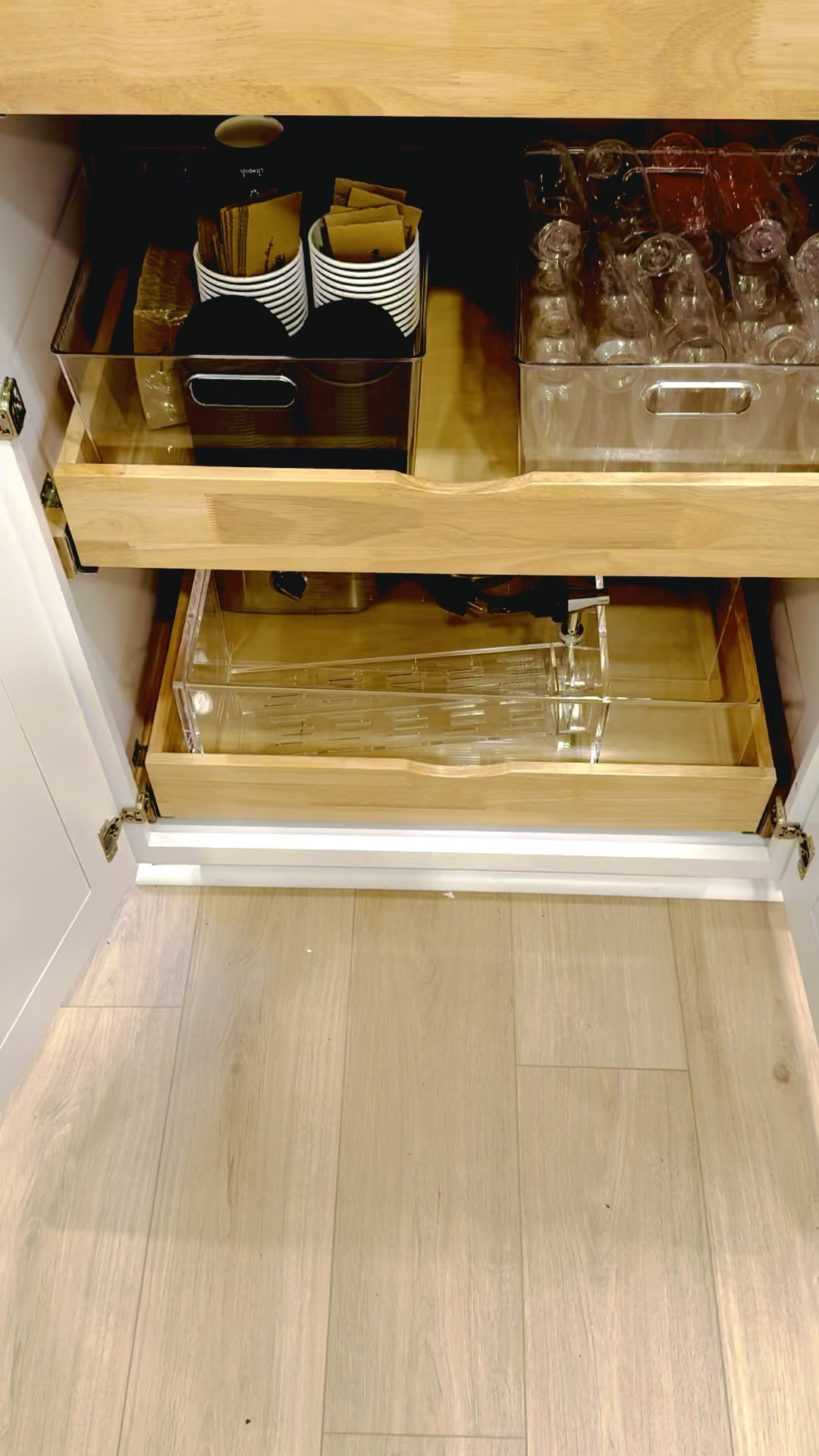 Kitchen cabinet organizationn

#LTKHome #LTKFindsUnder50