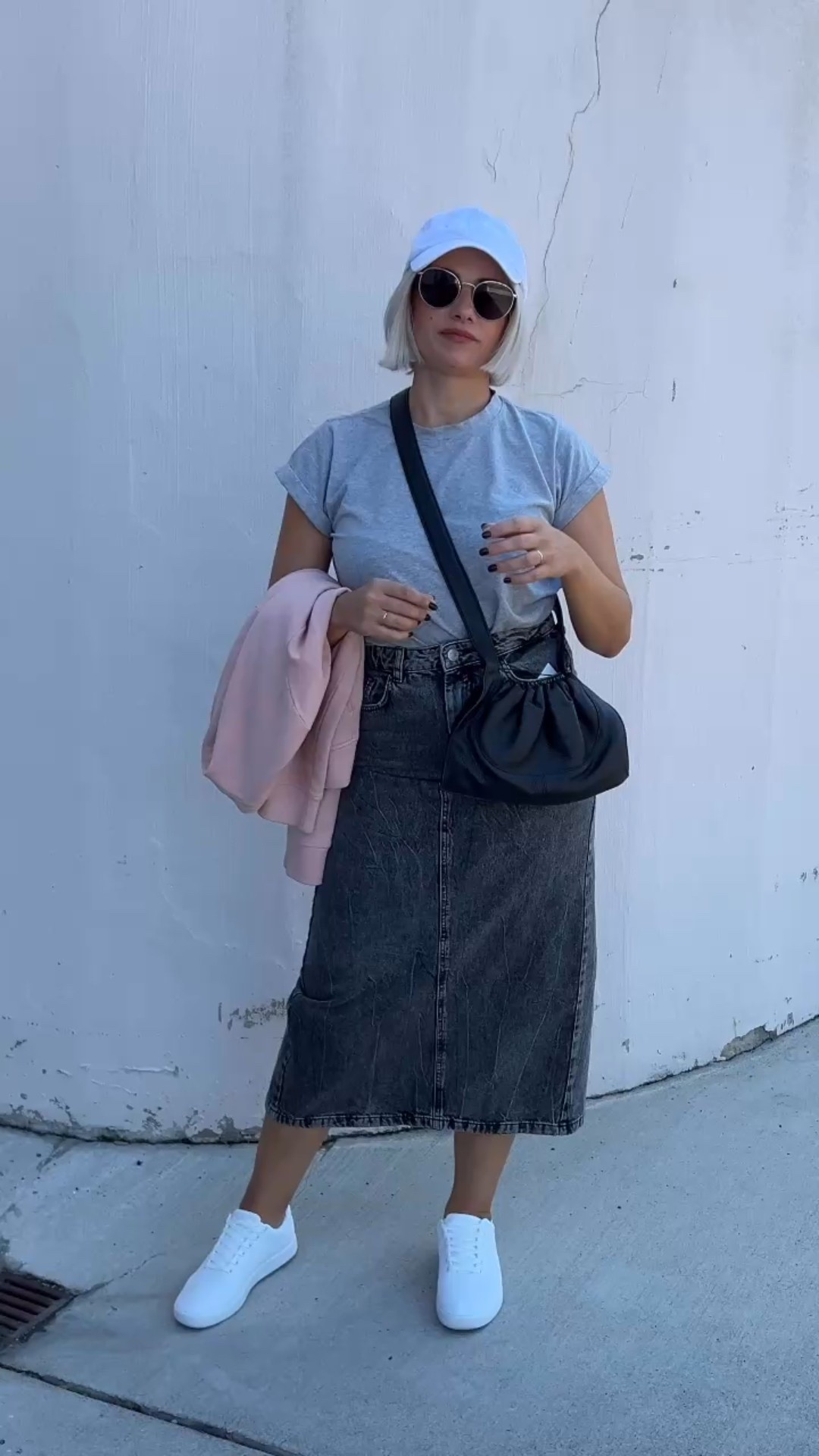 This color combo is a must 🖤🩶🤍🩷

#LTKStyleTip #LTKOver40 #LTKSeasonal