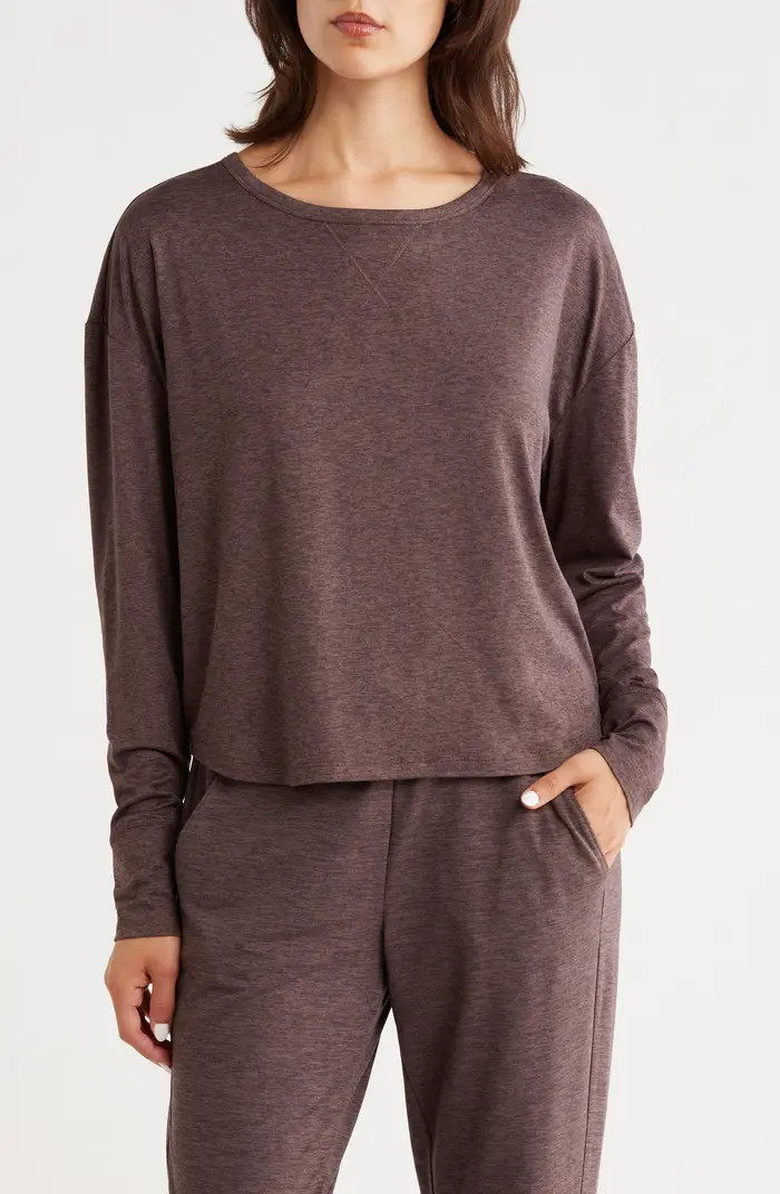 Aura Lite Long Sleeve T-Shirt | Nordstrom Rack
