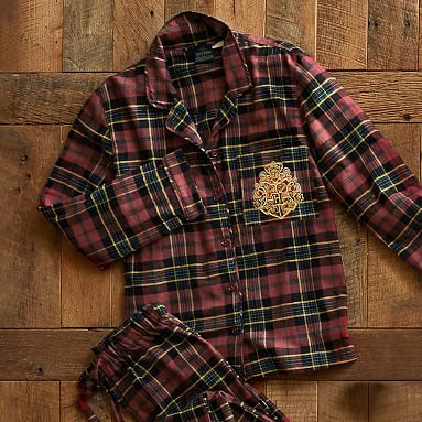 Harry Potter™ Hogwarts™ Plaid Organic Pajama Set | Pottery Barn Teen