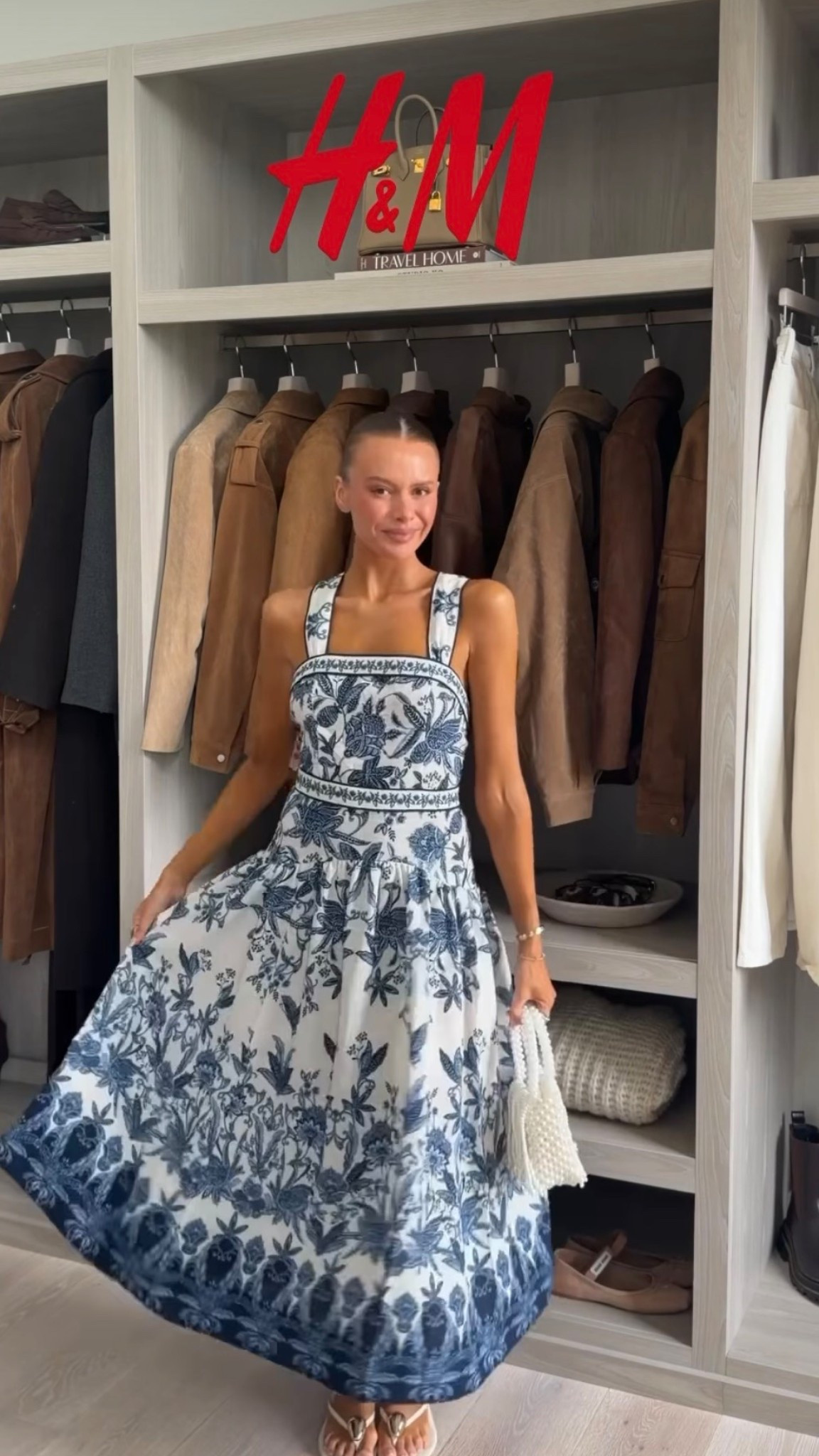 I’m wearing a size S in the dress 💙

#LTKuk #LTKeurope #LTKdresses