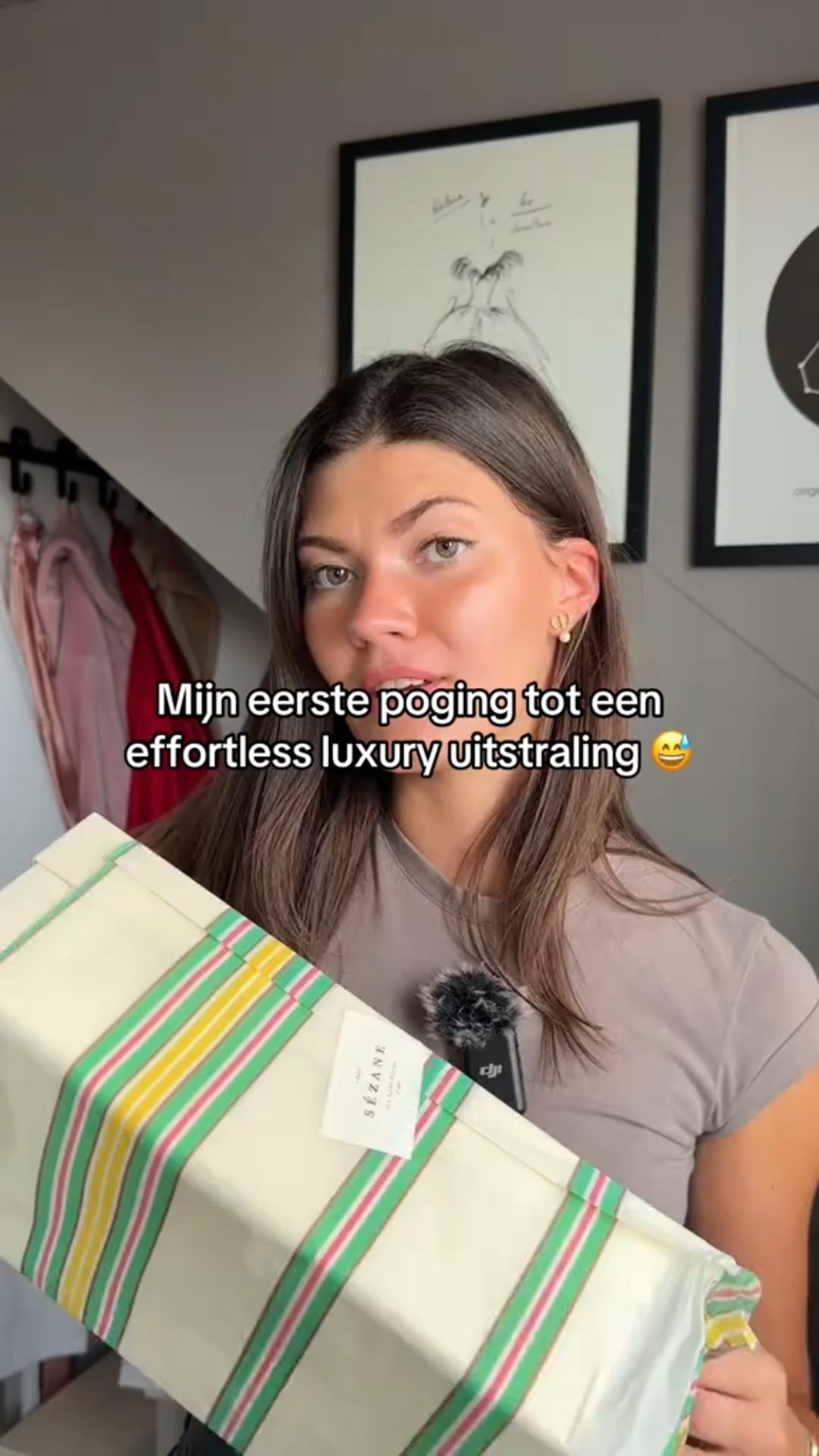 Mijn eerste poging tot een effortless luxury uitstraling

🏷️: espadrilles, mary janes, ballerina’s, crochet-style, summer shoes, flats, pantalon, casual chic style, unique pants, beige, white, aesthetic, summer 2025, zomer

#LTKsummer #LTKnederlands #LTKstyletip