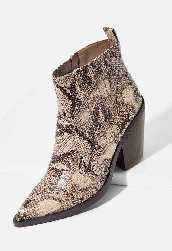Talah Western Bootie | JustFab