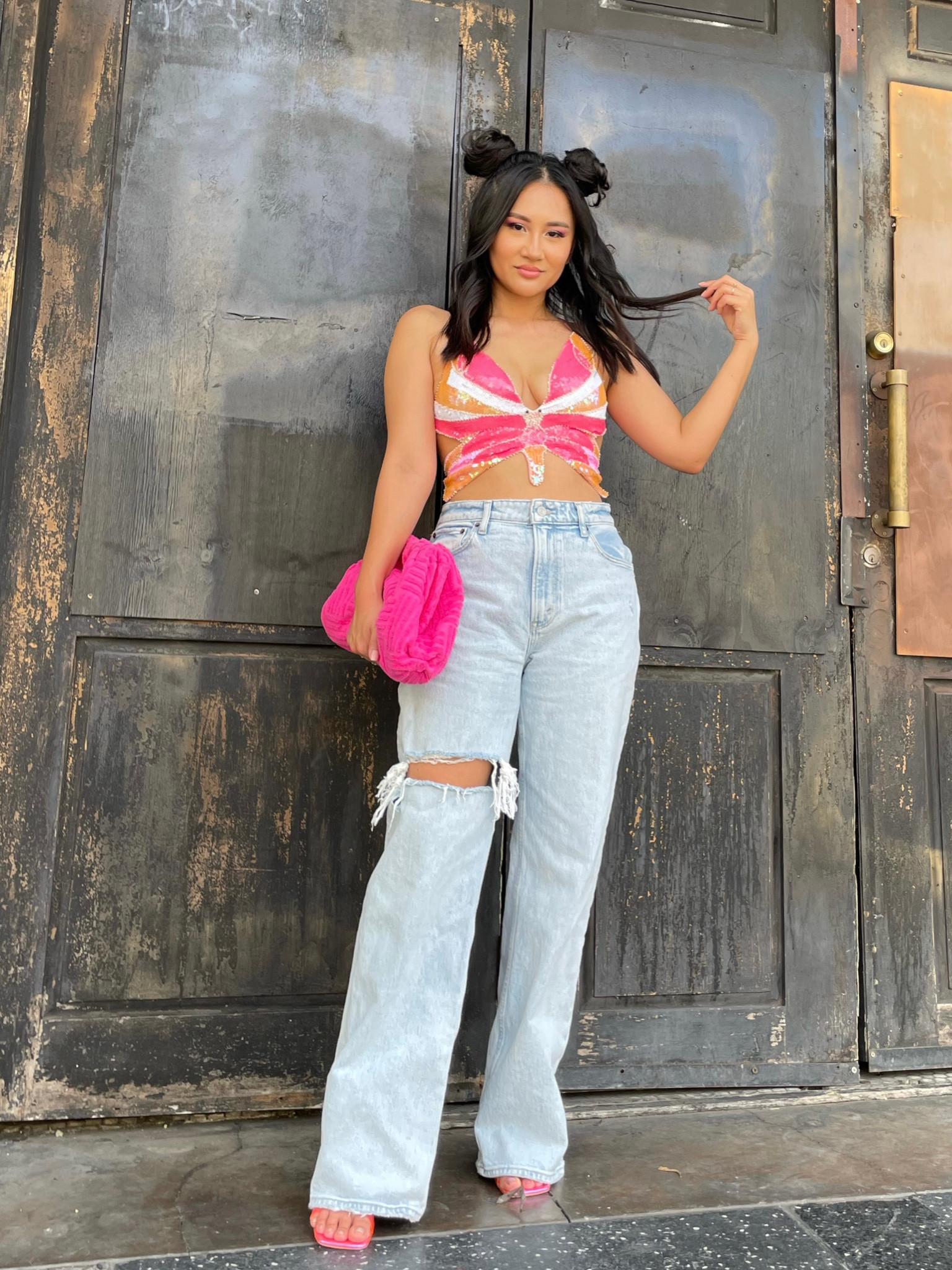 Y2k vibes: sized one size up for these baggy 90s jeans from Abercrombie (size 28), butterfly top comes in multiple colorways on Amazon), space buns clip ins are Amazon, bag is Bottega but I can’t find links for it because it’s old. Shoes are Shein (linked alternative since these are sold out). ✌🏽

#LTKsalealert #LTKunder100 #LTKstyletip